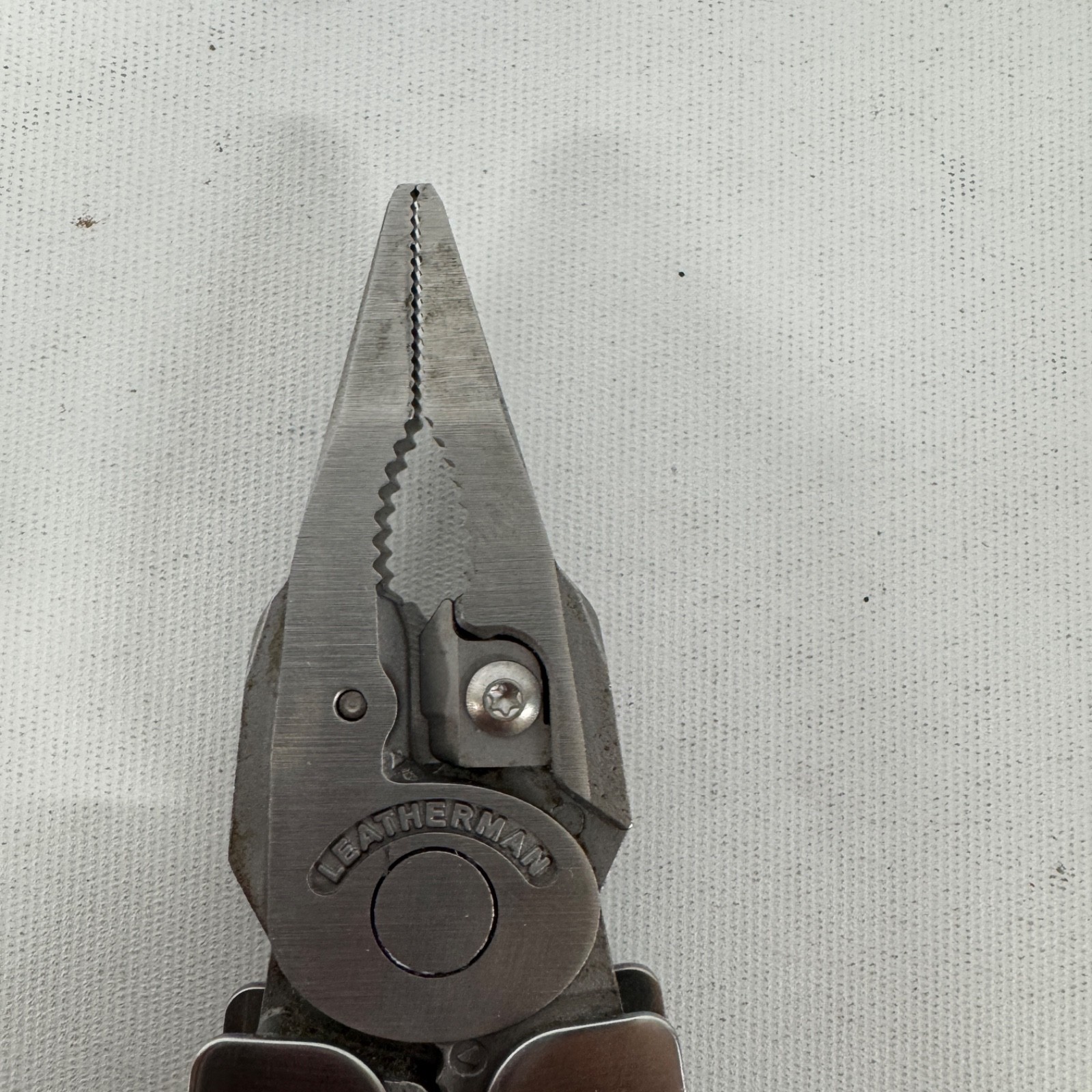 Leatherman Supertool Super Tool 300 Pliers Stainless Steel Multi Tool w/ Sheath