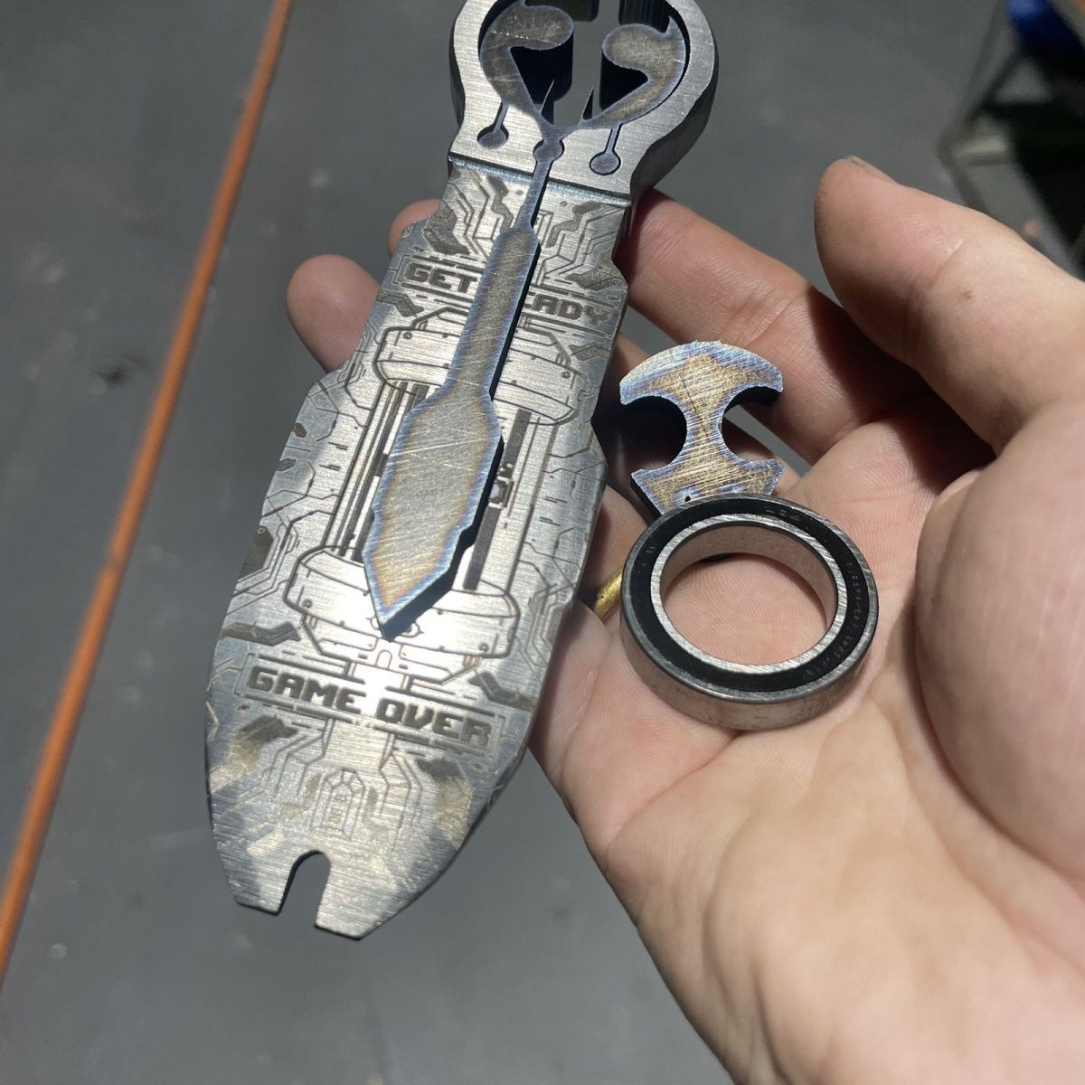 TC4/TC21 Titanium Alloy Multi Tool EDC Pocket Pry Bar with Wrench Socket CNC
