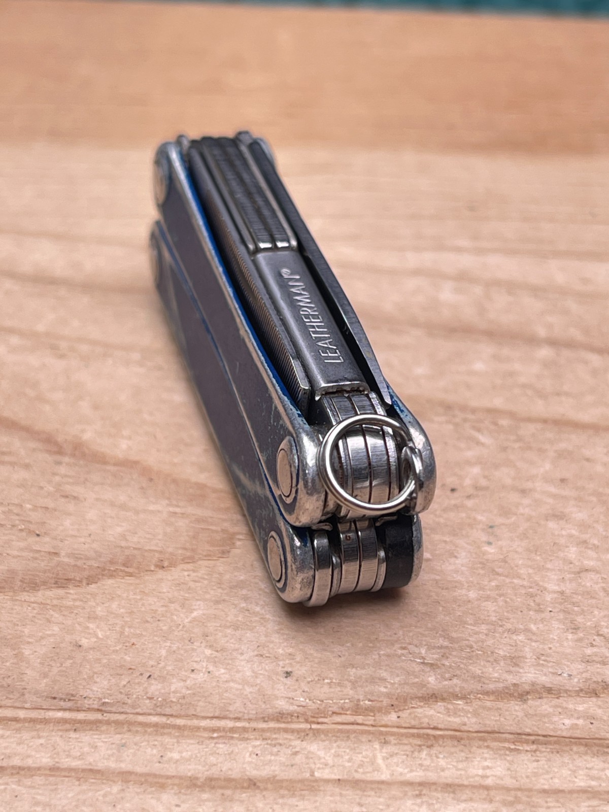 Leatherman Squirt PS4 Blue Multi-tool Knife – Broken Scissors Spring – Retired
