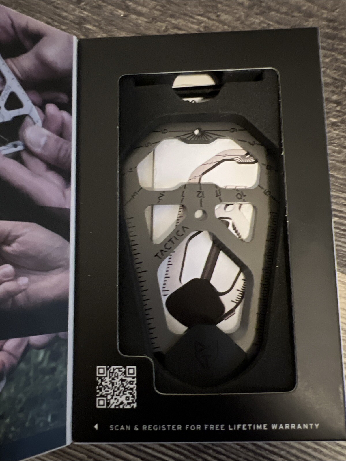 TACTICA M020 Camping Tool Card Black with Ferro Rod Titanium Multi Tool Outdoor
