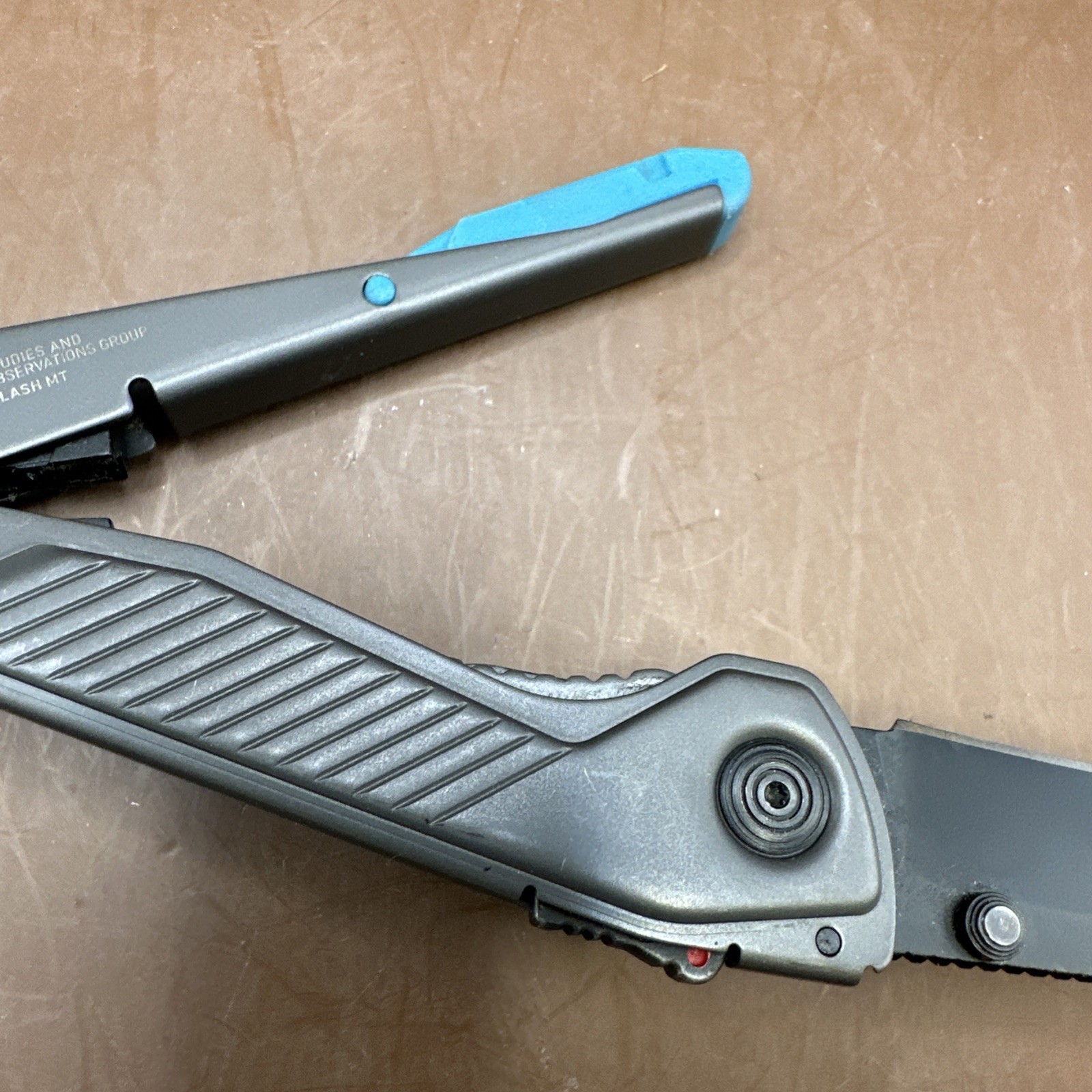 SOG Flash MT Multi-Tool Stainless Steel Housing! Urban Gray & Cyan!
