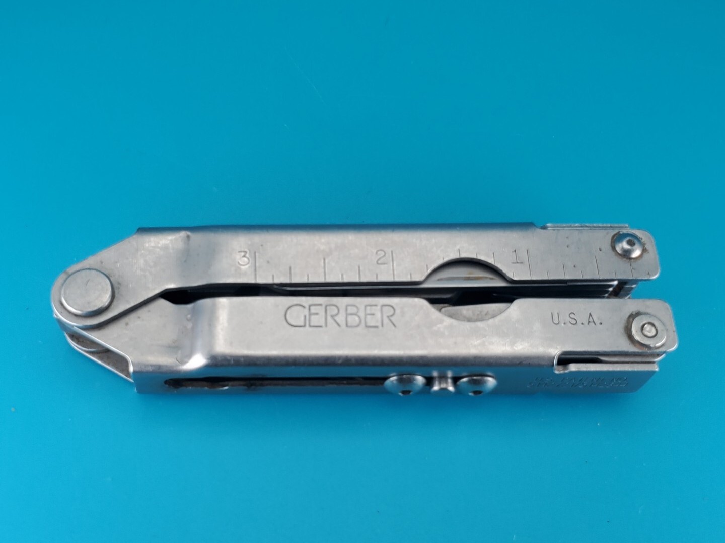 Gerber Vintage Stainless Steel Bluntnose MP400 Multi-Tool!