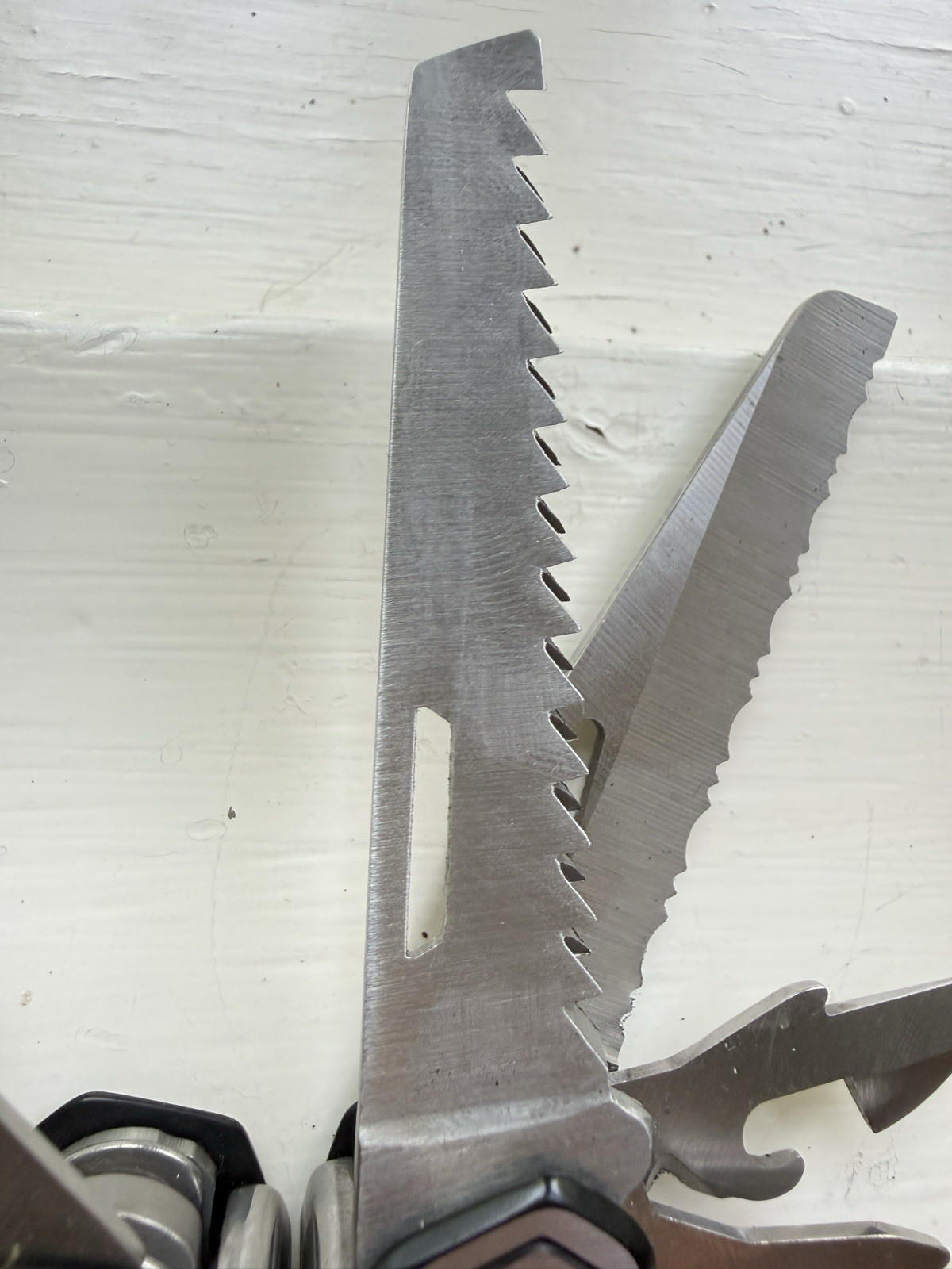 Wetols 21-in-1 Multi-Tool Pocket Knife with Pliers & Bit Set