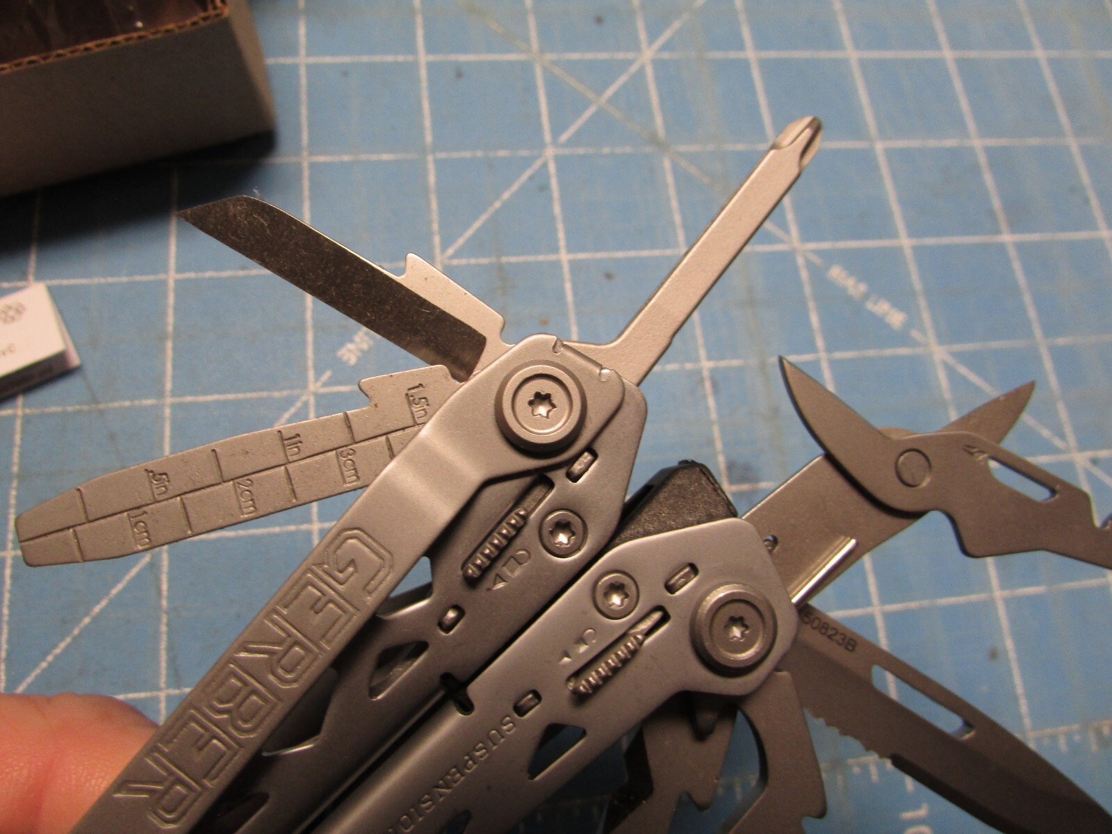gerber suspension NXT multi-tool pliers free shipping