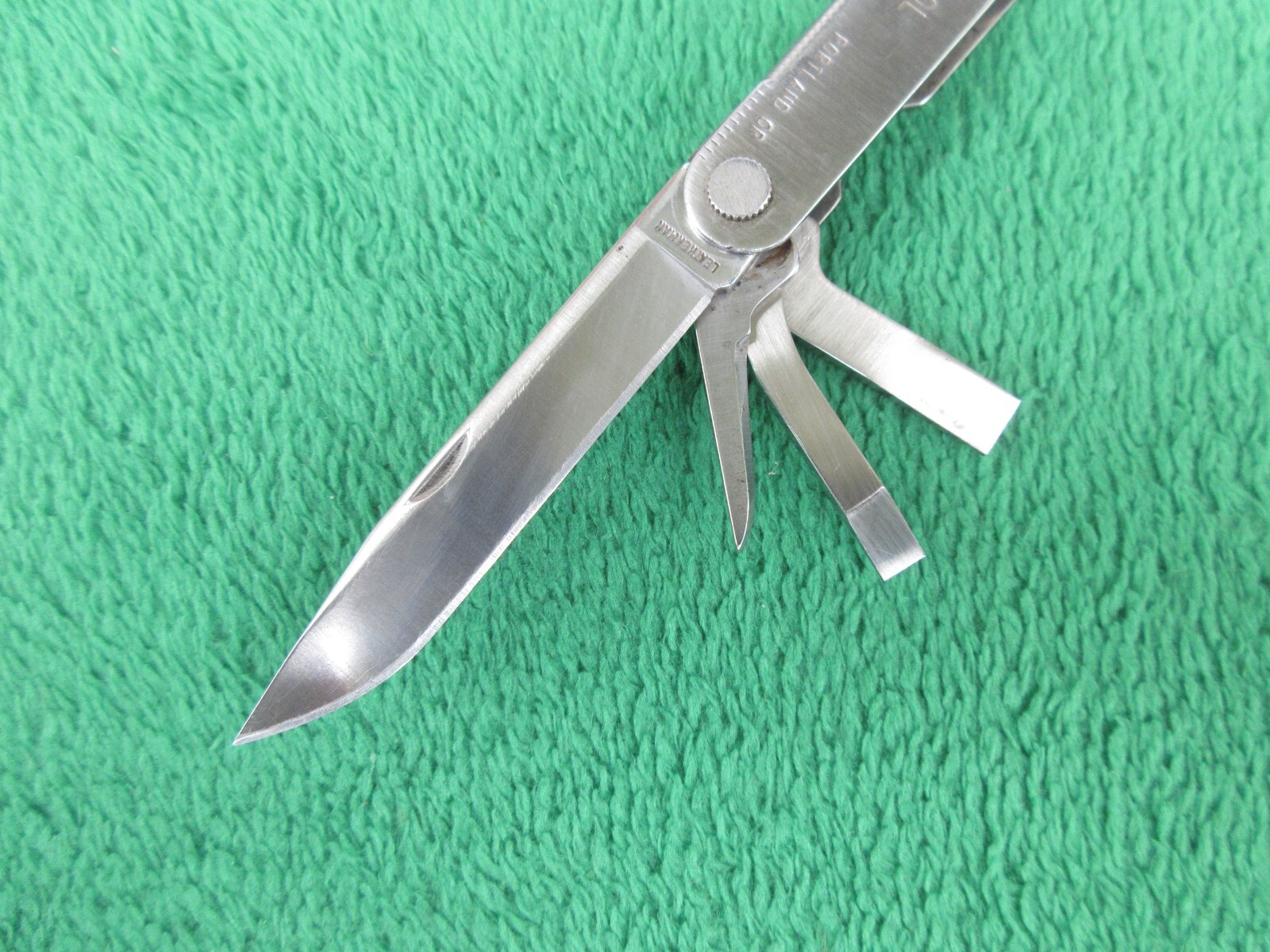 Vintage Leatherman Tool Stainless Steel Multi Tool Folding Knife 2002 #270
