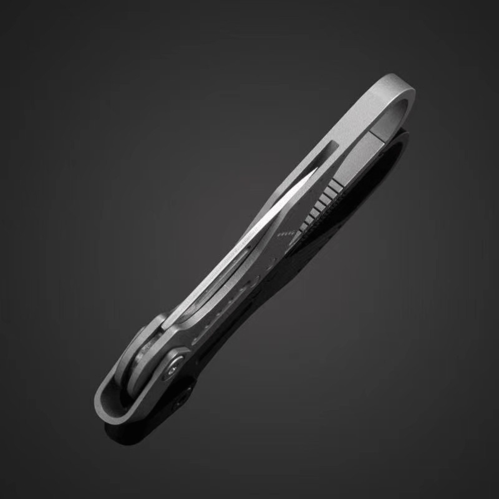Outdoor Titanium Alloy Keychain Folding Knife Portable Hiking Camping EDC Tool