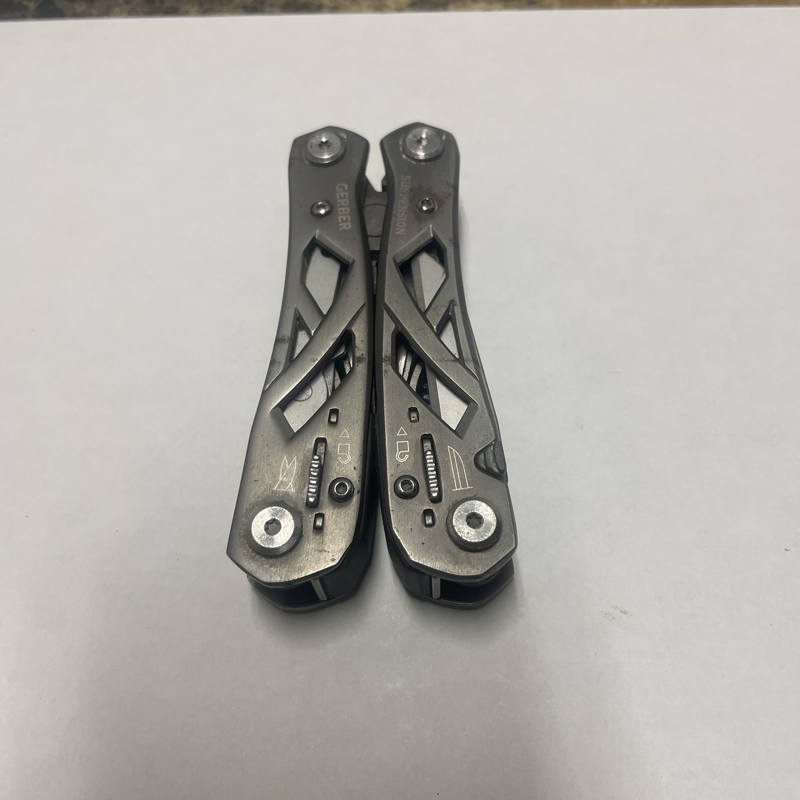 Gerber Suspension 12-in-1 Multi-Tool Stainless Steel GUC