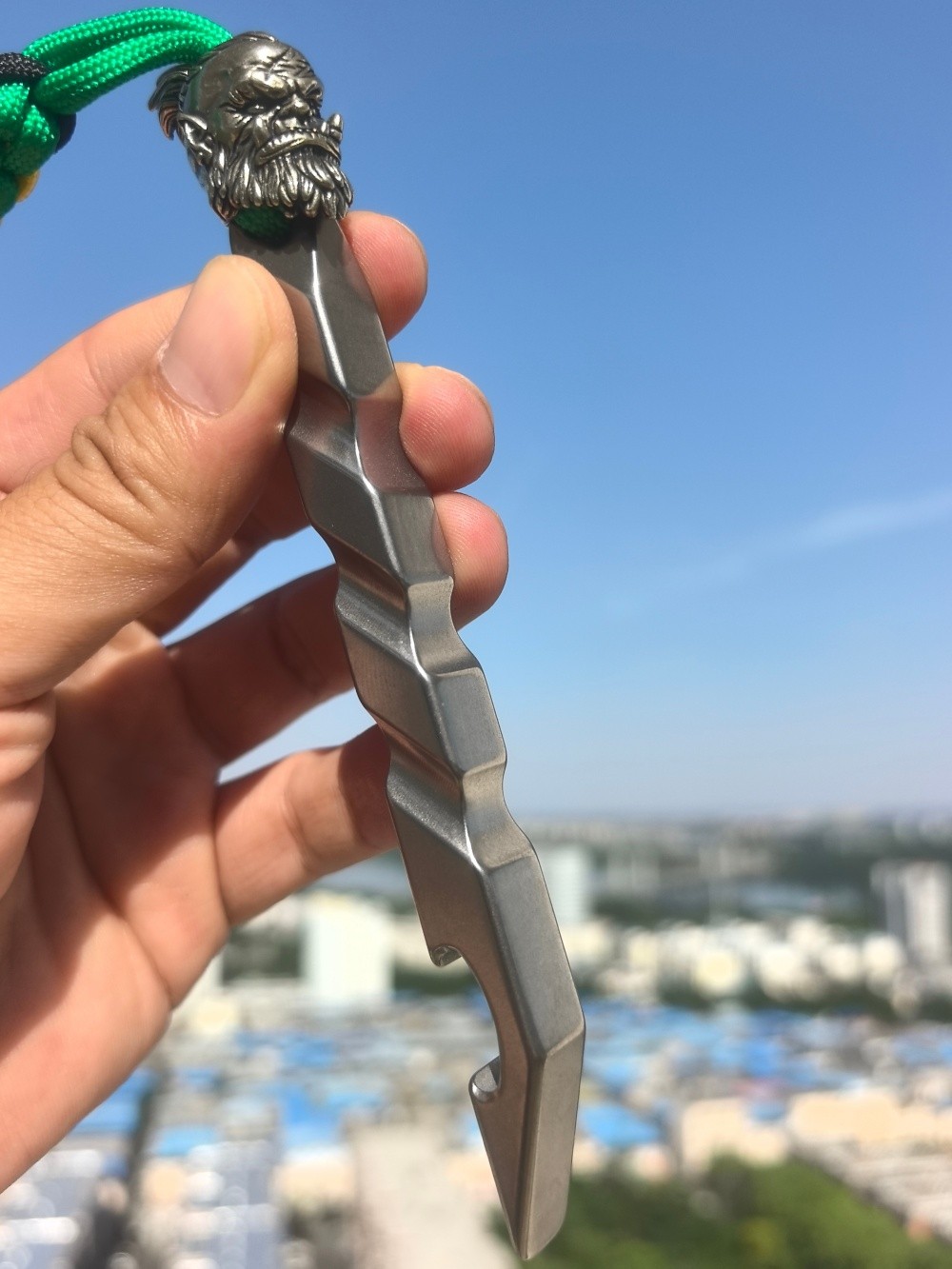 TC21 Titanium alloy pry bar Non-slip handle White copper pendant Rugged EDC Tool