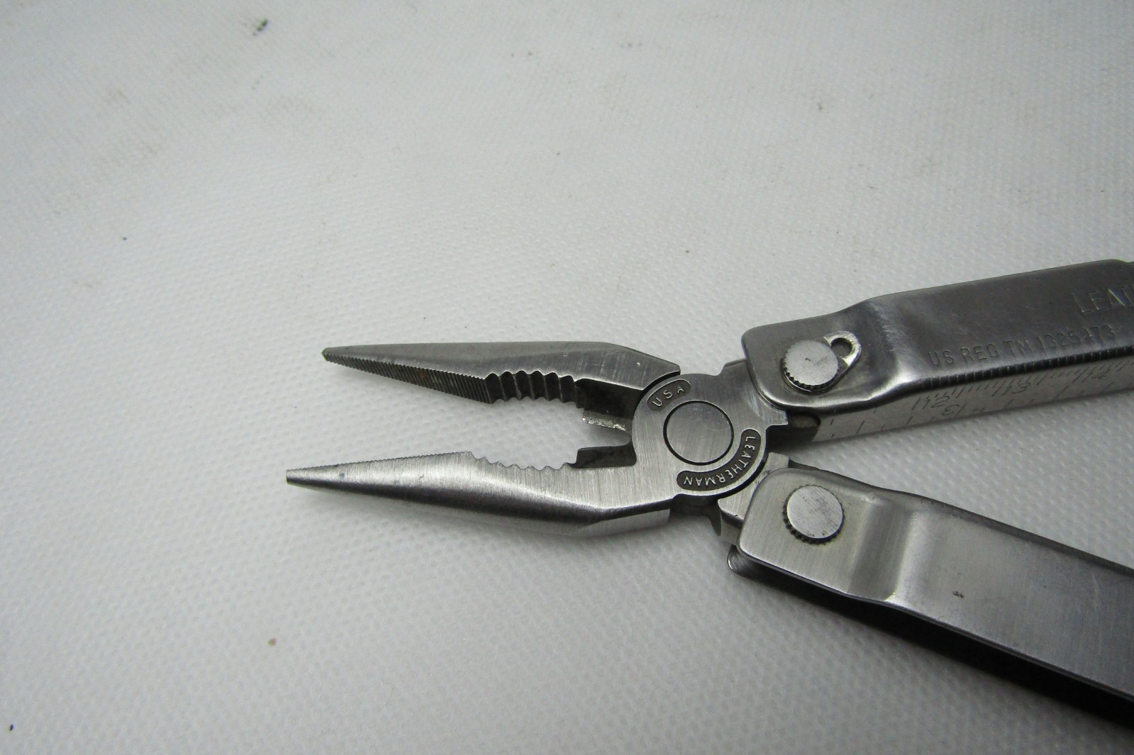 Vintage Cabela’s Branded Original Leatherman Tool Portland OR with Case