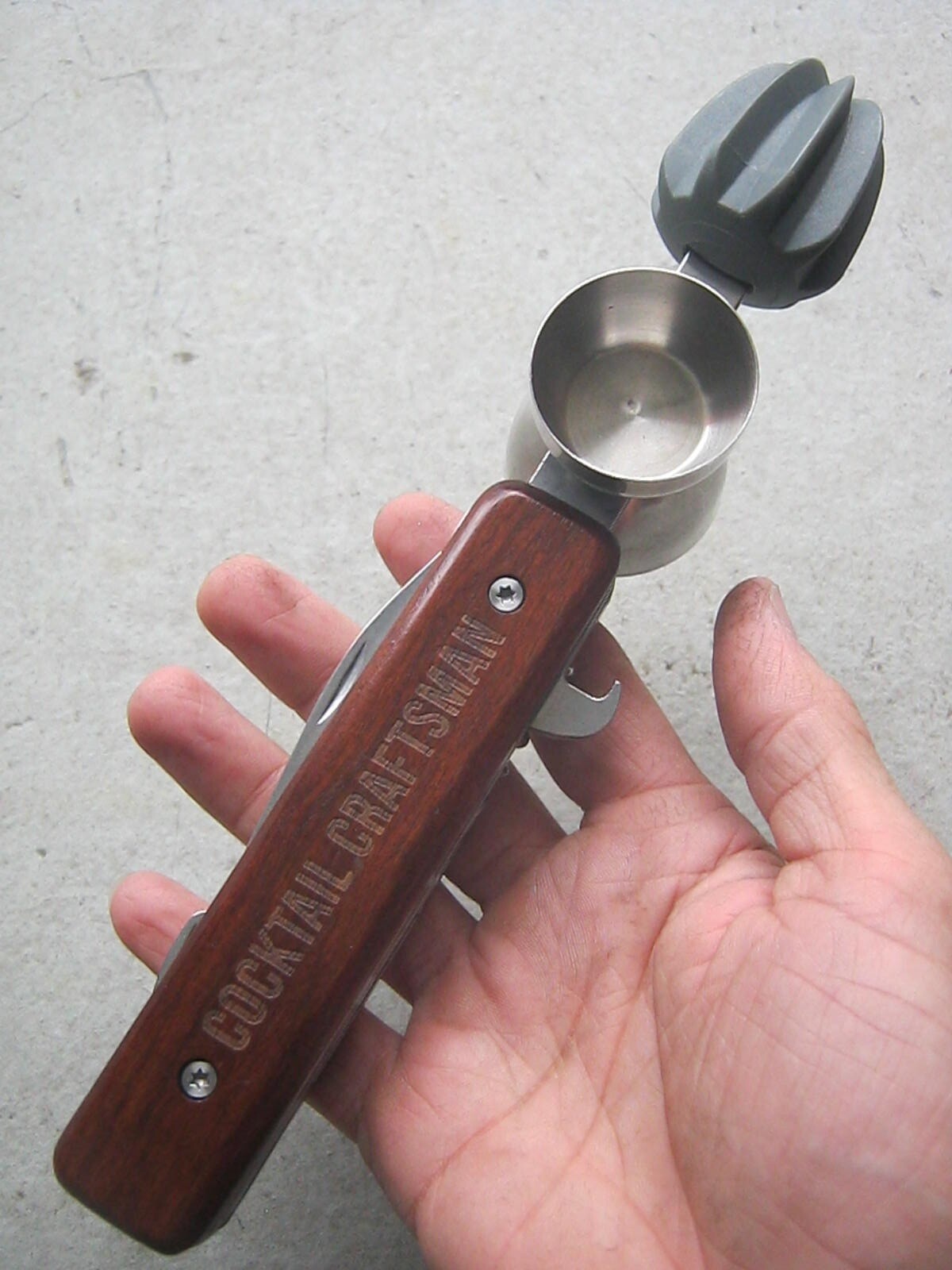 COCKTAIL CRAFTSMAN 10 IN 1 COCKTAIL MULTI TOOL, BARTENDER MUST HAVE KITCHEN ITEM