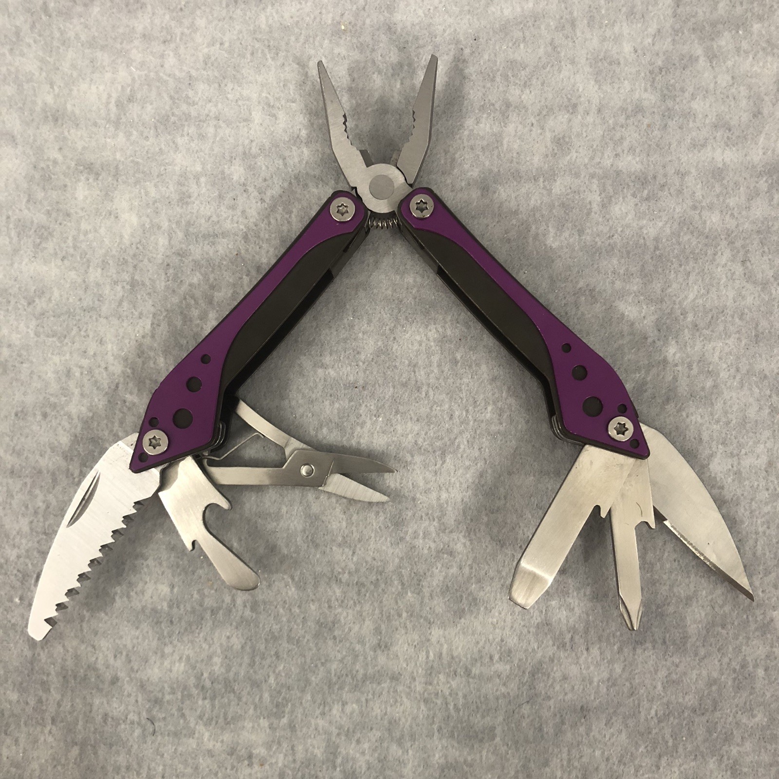 Cabela’s Multi-Tool Purple 3” Closed With Black Nylon Case With Belt Loop Clean
