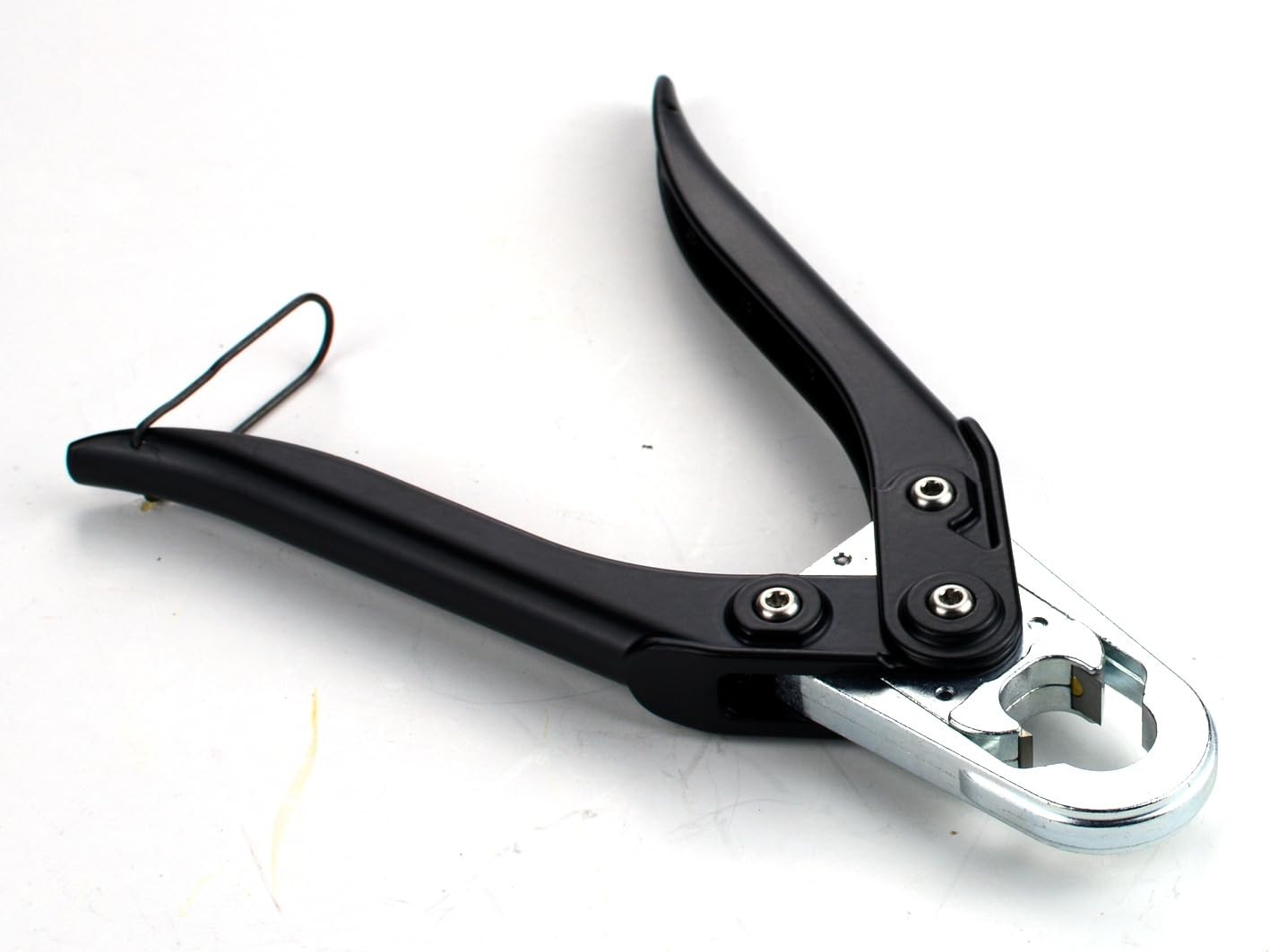 Olive Pitting Tool 15mm – Efficient Olive Removal Tool for Easy Pitting