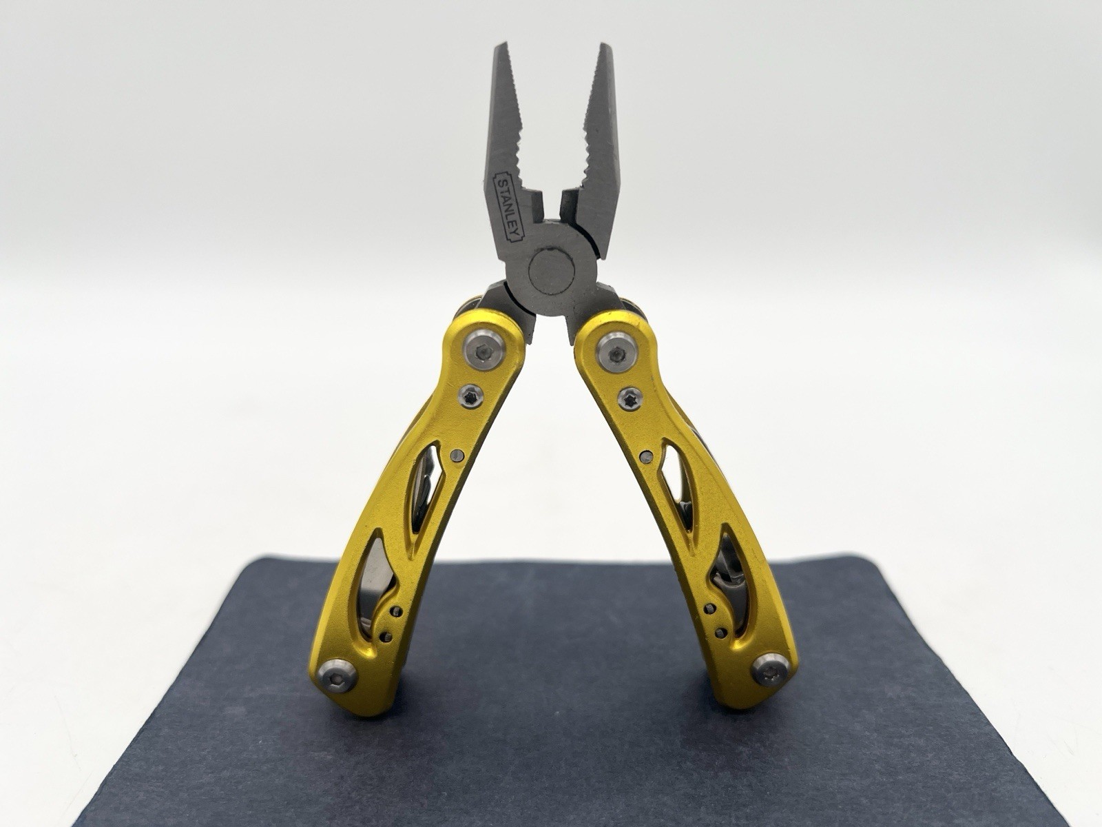 Stanley STHT0-70648 Mini Multi Tool Pliers Folding EDC Knife Screwdriver Yellow