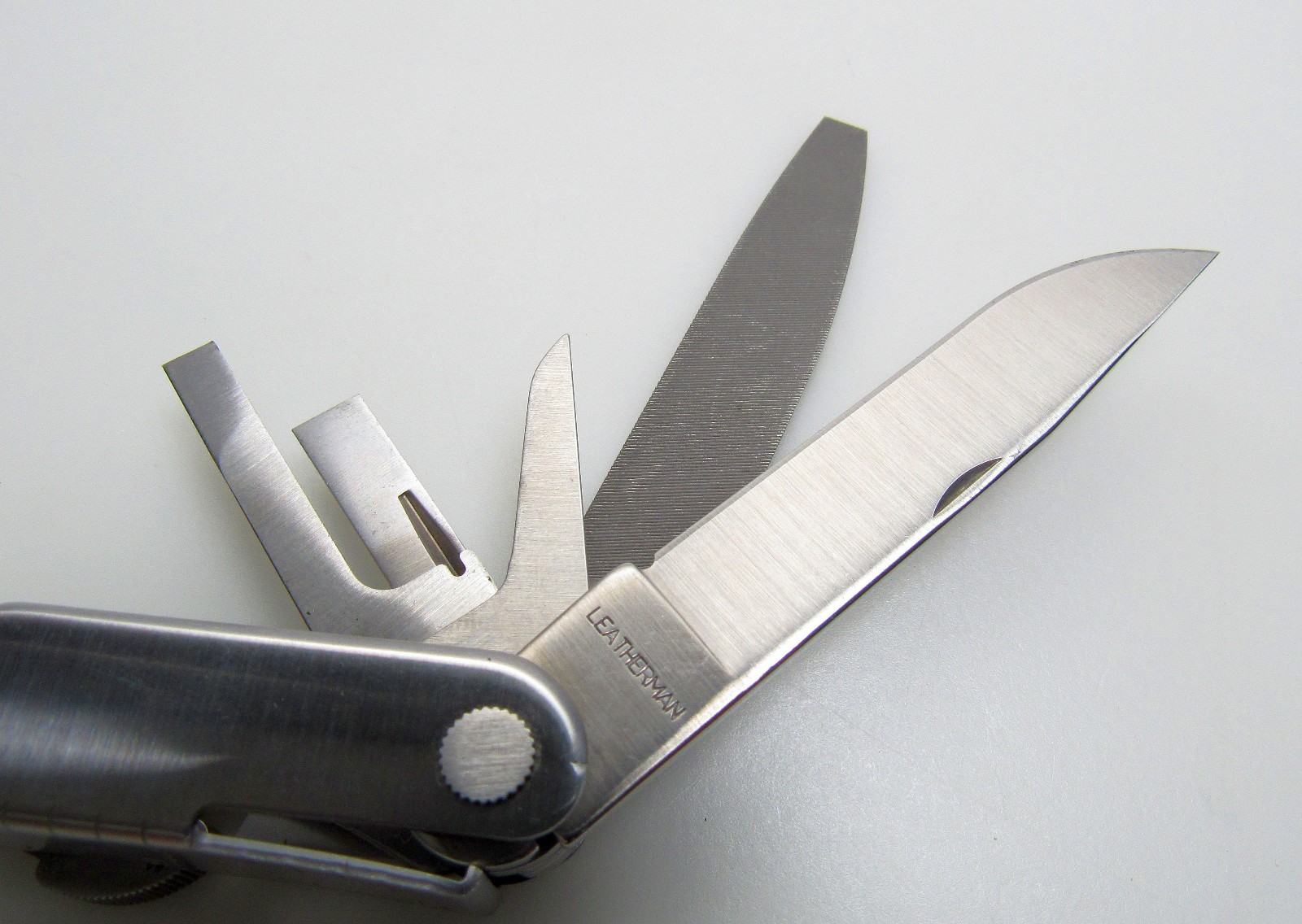 Leatherman Super Tool 200 Retired Collectable w/Nylon Case – Never Used – RARE!