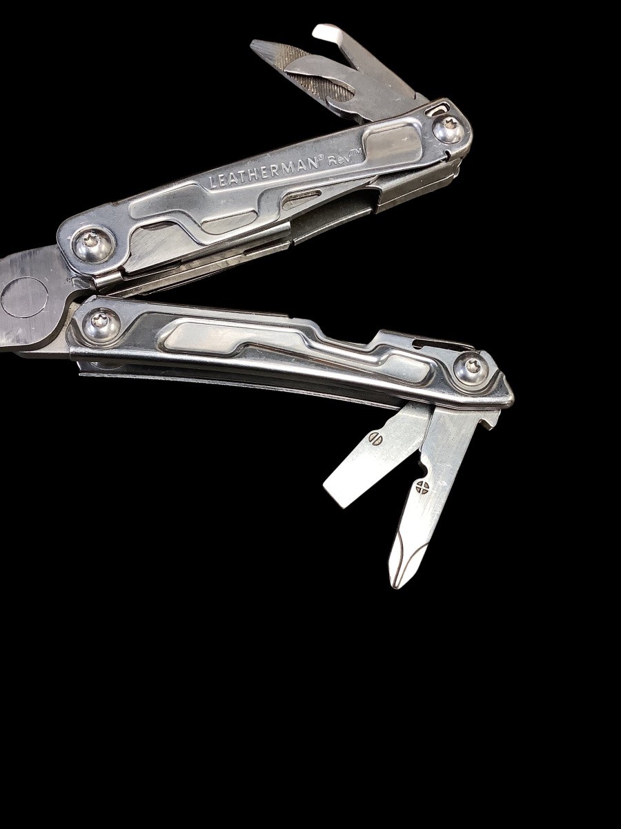 LEATHERMAN REV (MP3072087)