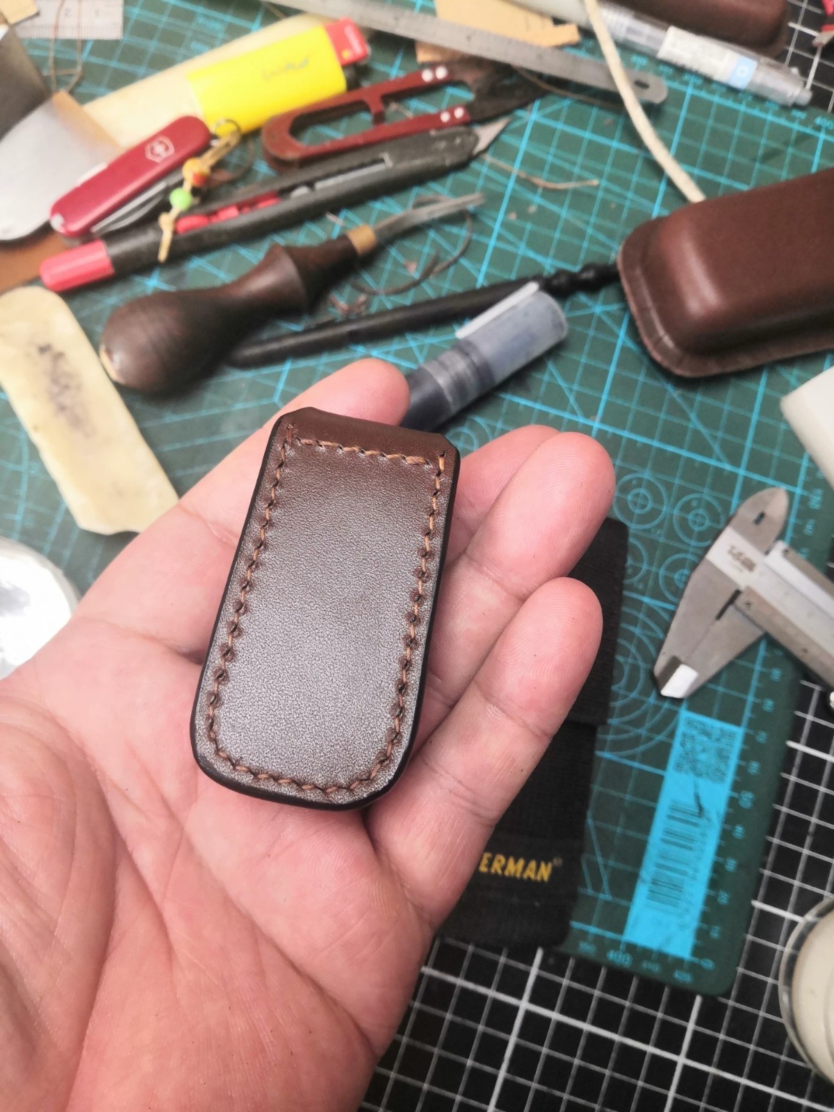 Leather Sheath For Leatherman Squirt PS4-Italian Tuscany Veg-Tanned,Multi-Color
