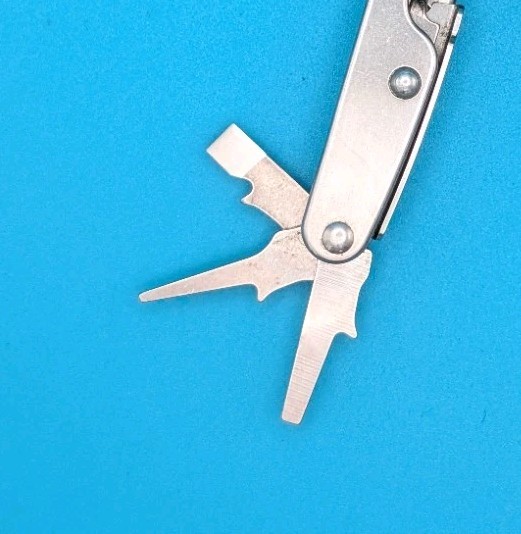 Leatherman Juice C2 Gray Multi Tool! RETIRED!