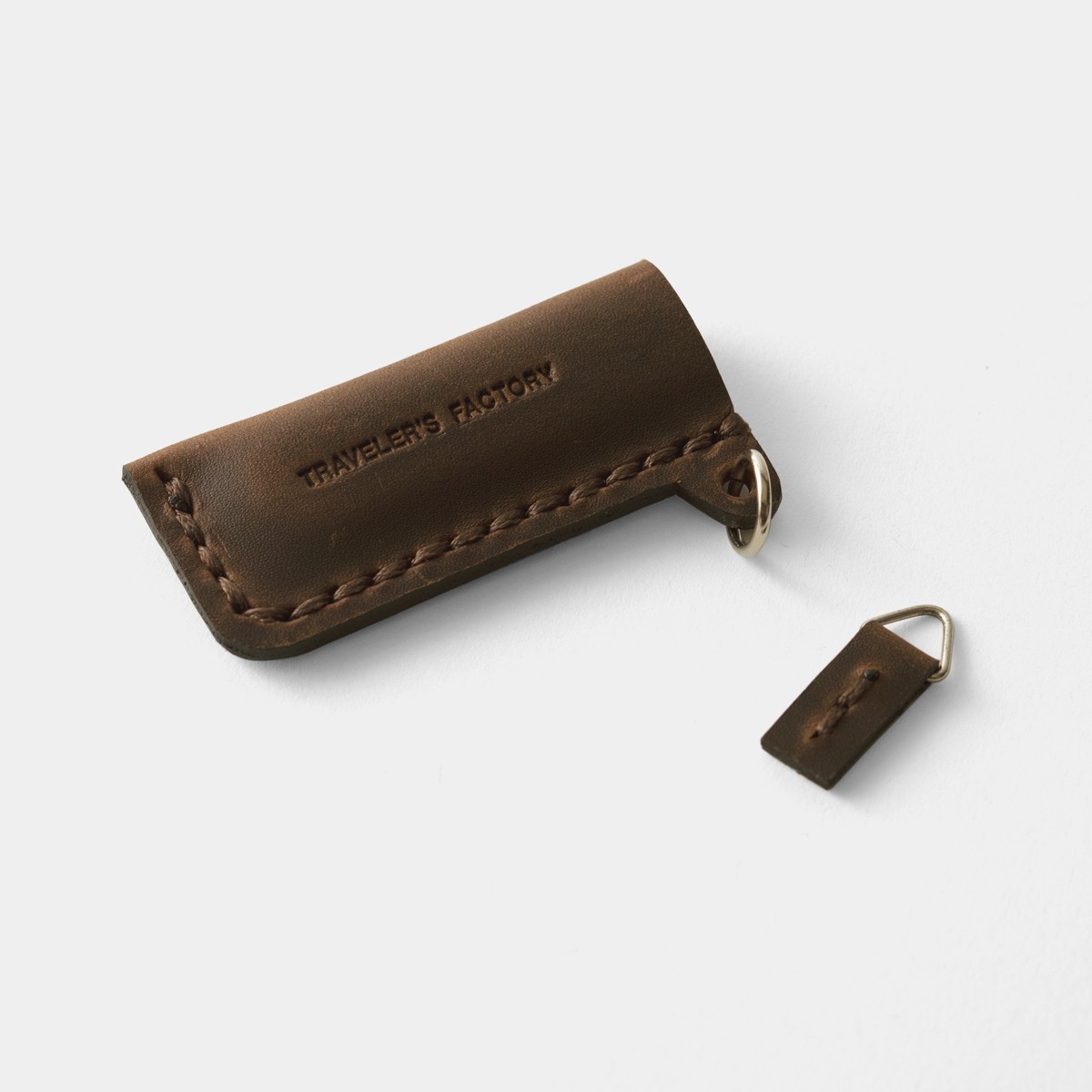 TRAVELER’S Factory Cowhide Leather Case for VICTORINOX Classic SD Brown