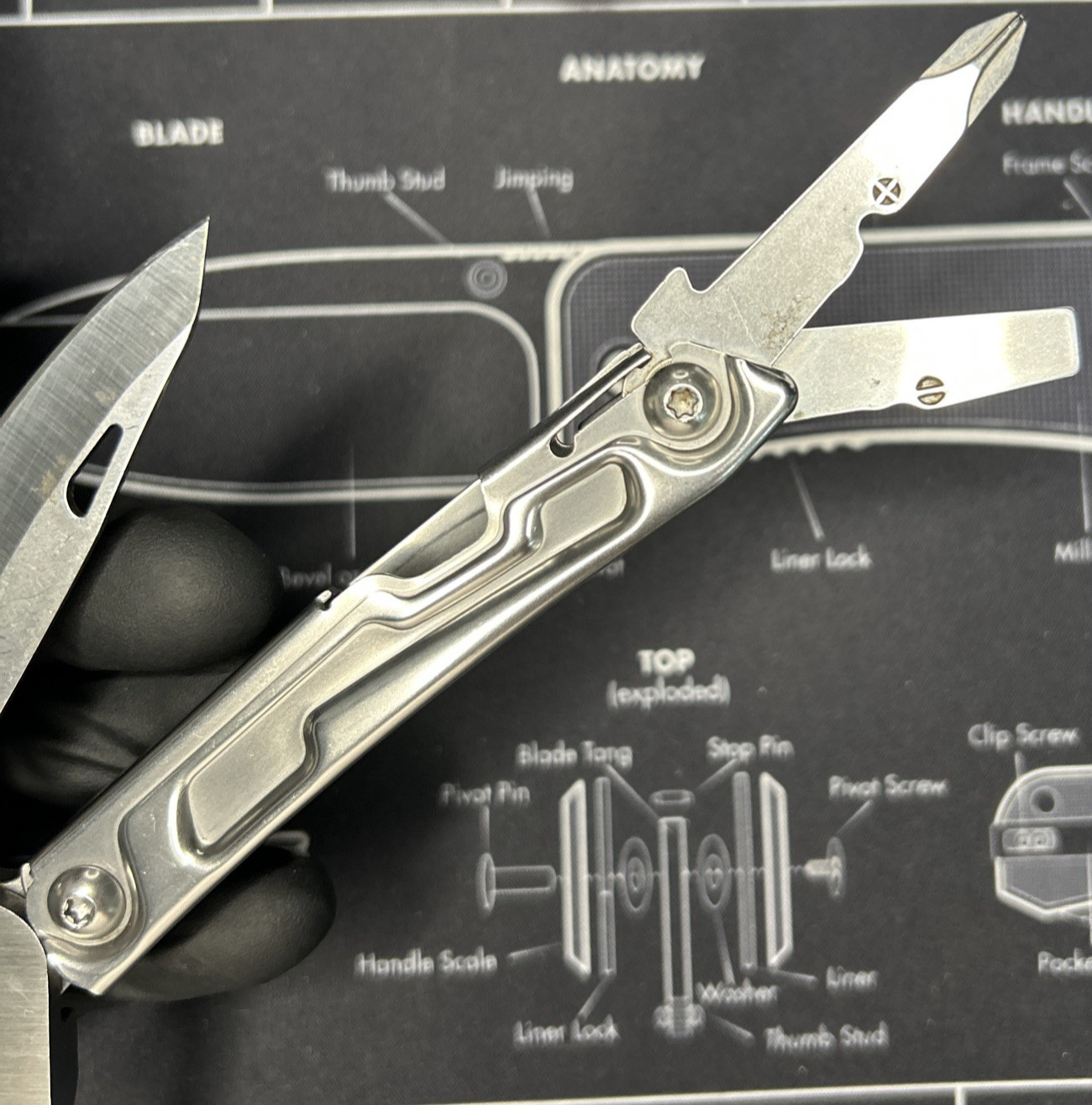 Leatherman Rev Folding Multi-Tool Knife Plier USED BOD 0120 Carry Clip VGUC