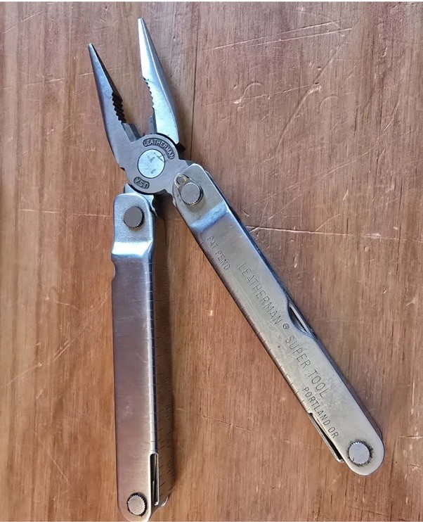 Original Leatherman Super Tool Portland USA Pat Pending / Sheath Great Condition