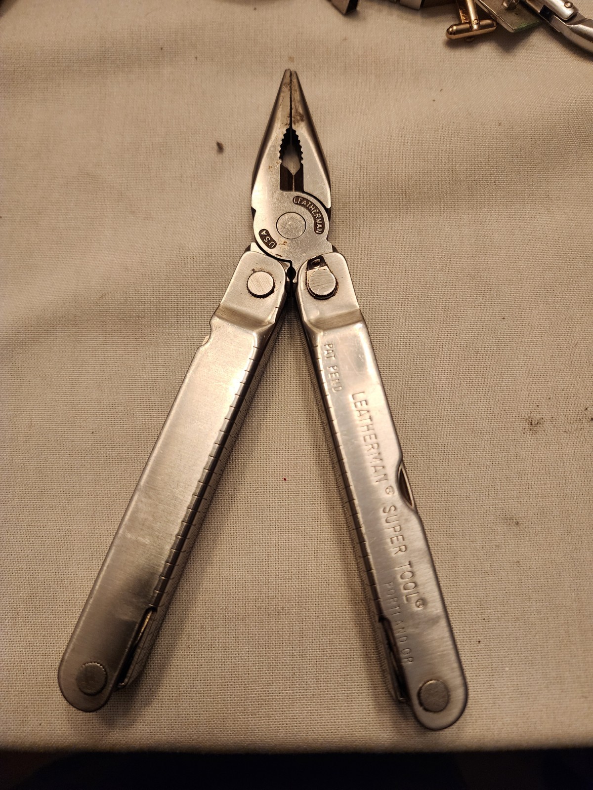 Assorted Set Of 3 Multi Tool, Leatherman