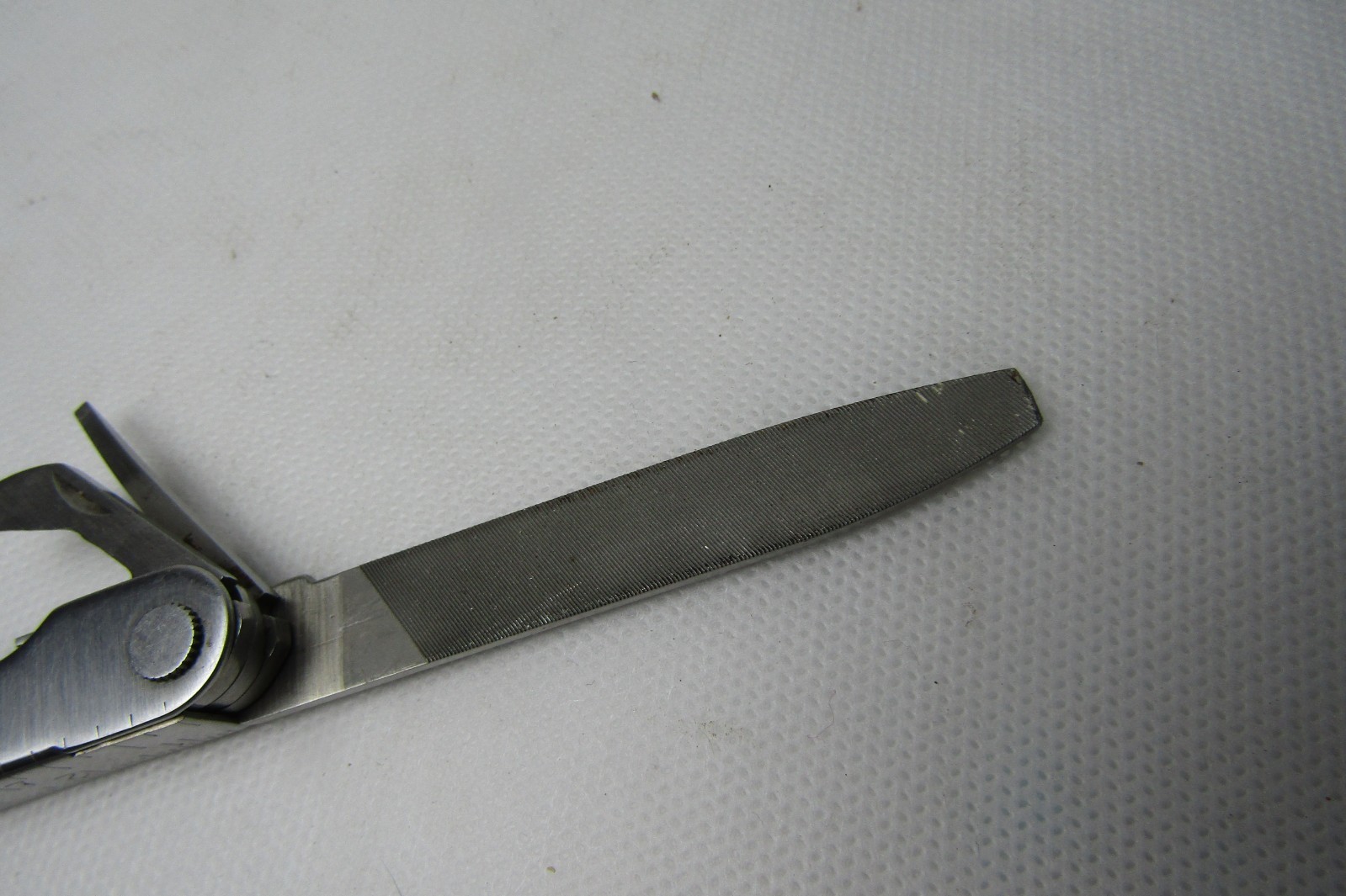Vintage Cabela’s Branded Original Leatherman Tool Portland OR with Case