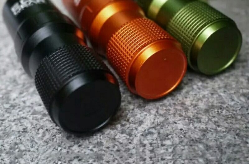 Waterproof CNC Keychain Aluminum EDC Survival Pill/Match Case Box Container Lid