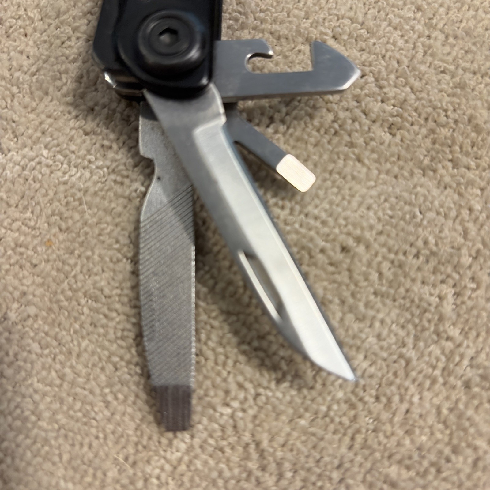 Columbia Branded Stainless Steel Multi-Tool Pliers Pocket Knife 10-in-1 EDC