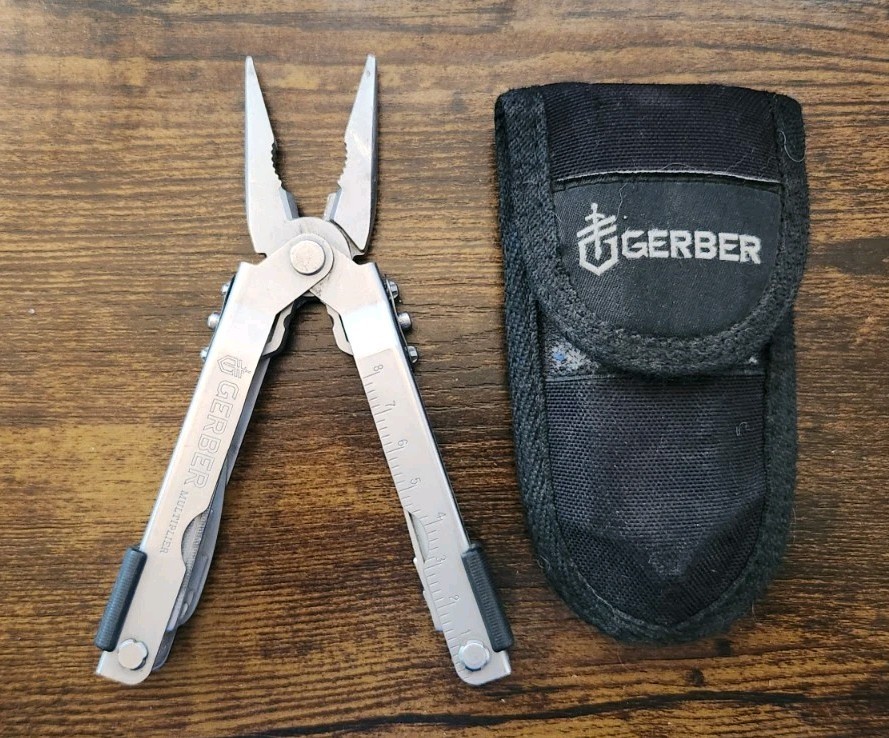 Gerber MP600 Multi-Tool Multi-Plier Needle Nose Silver w/ Sheath – Great X4