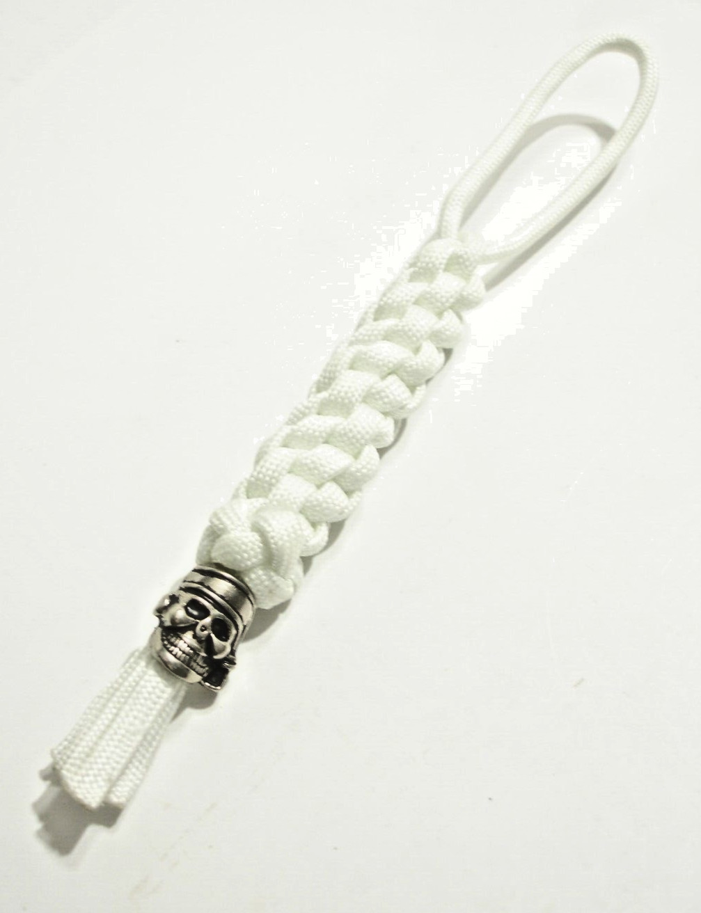 HANDMADE WHITE 550 PARACORD KNIFE LANYARD W/SILVERTONED PIRATE BEAD MADE IN USA
