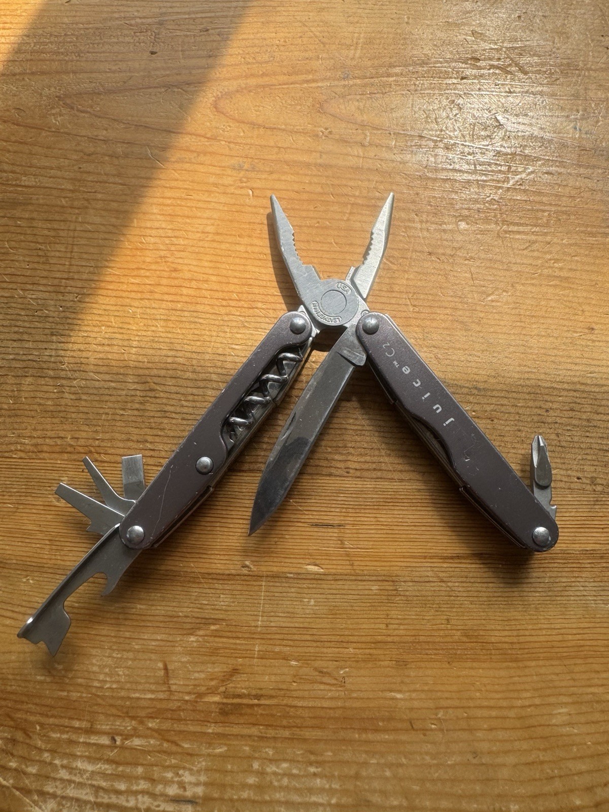 Leatherman Juice C2 Grey Multi Tool Discontinued
