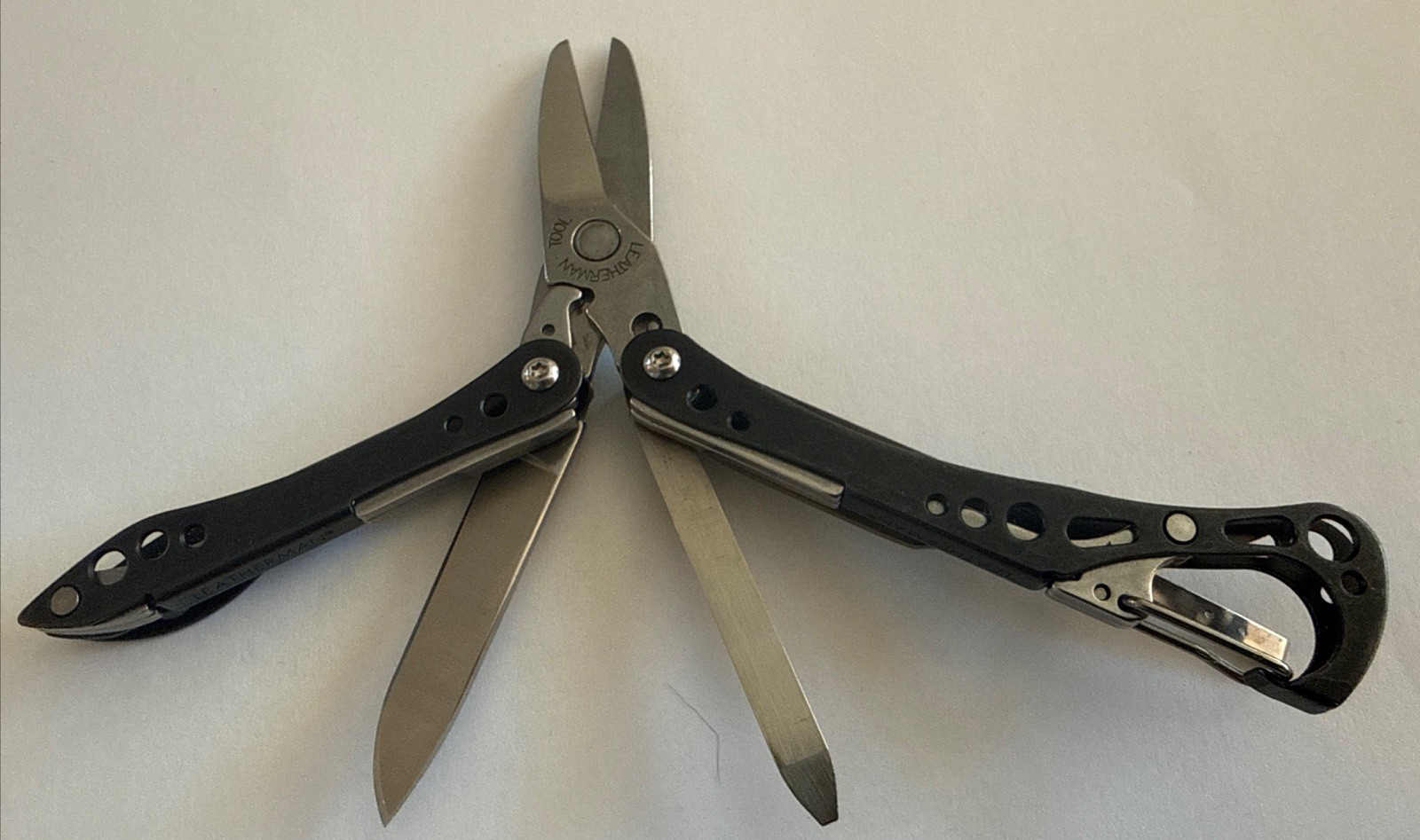 Discont. Leatherman CS Style – Green – Reworked by Leatherman. Many New Tools.