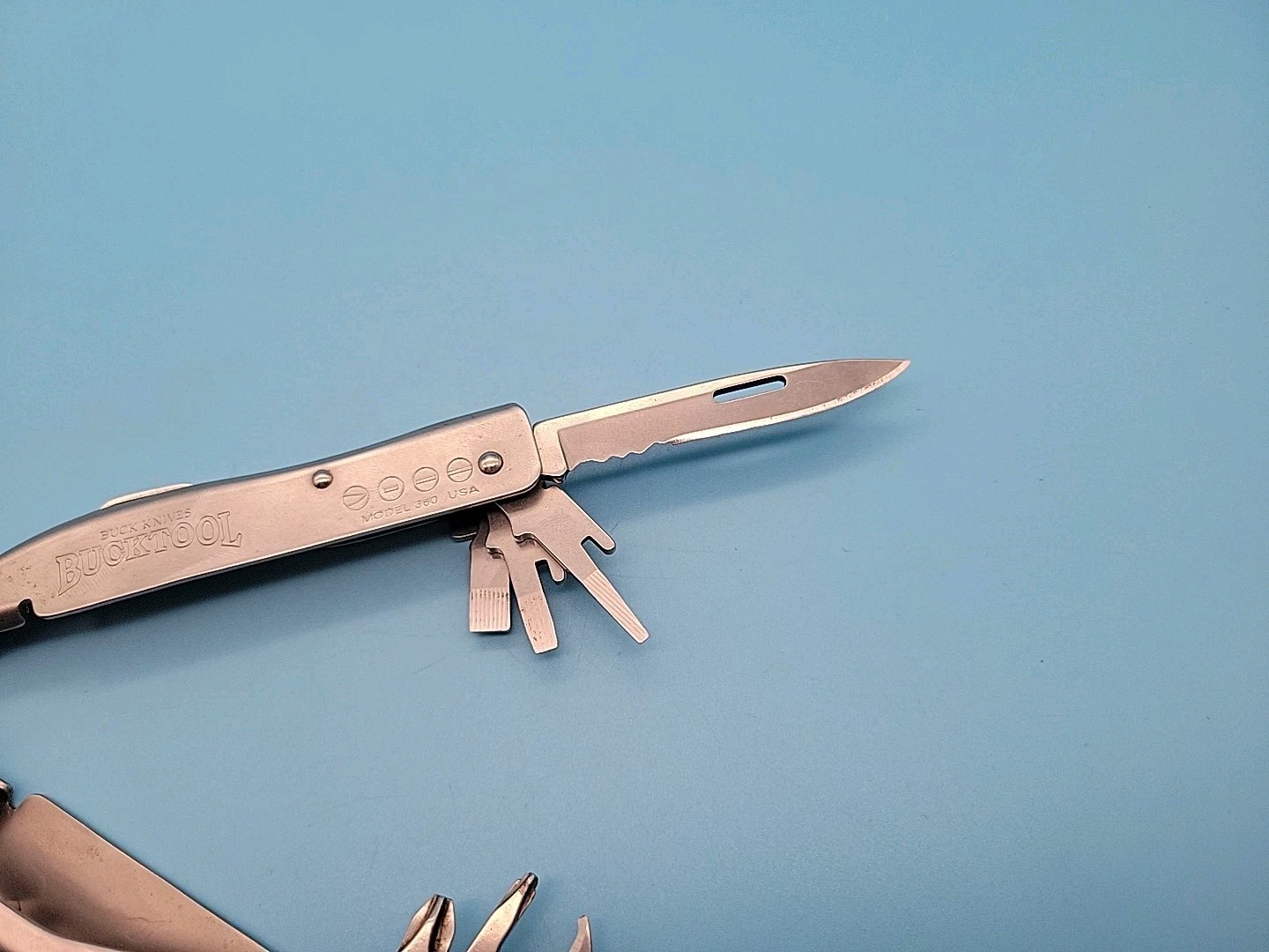 Buck Knives BUCKTOOL 360 Buck Knives – Pliers – Retired – Silver – USA