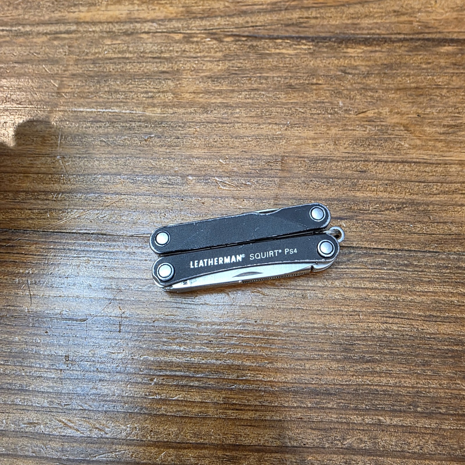 Leatherman SQUIRT PS4 Multi-Tool! BLACK! *broken scissors spring*