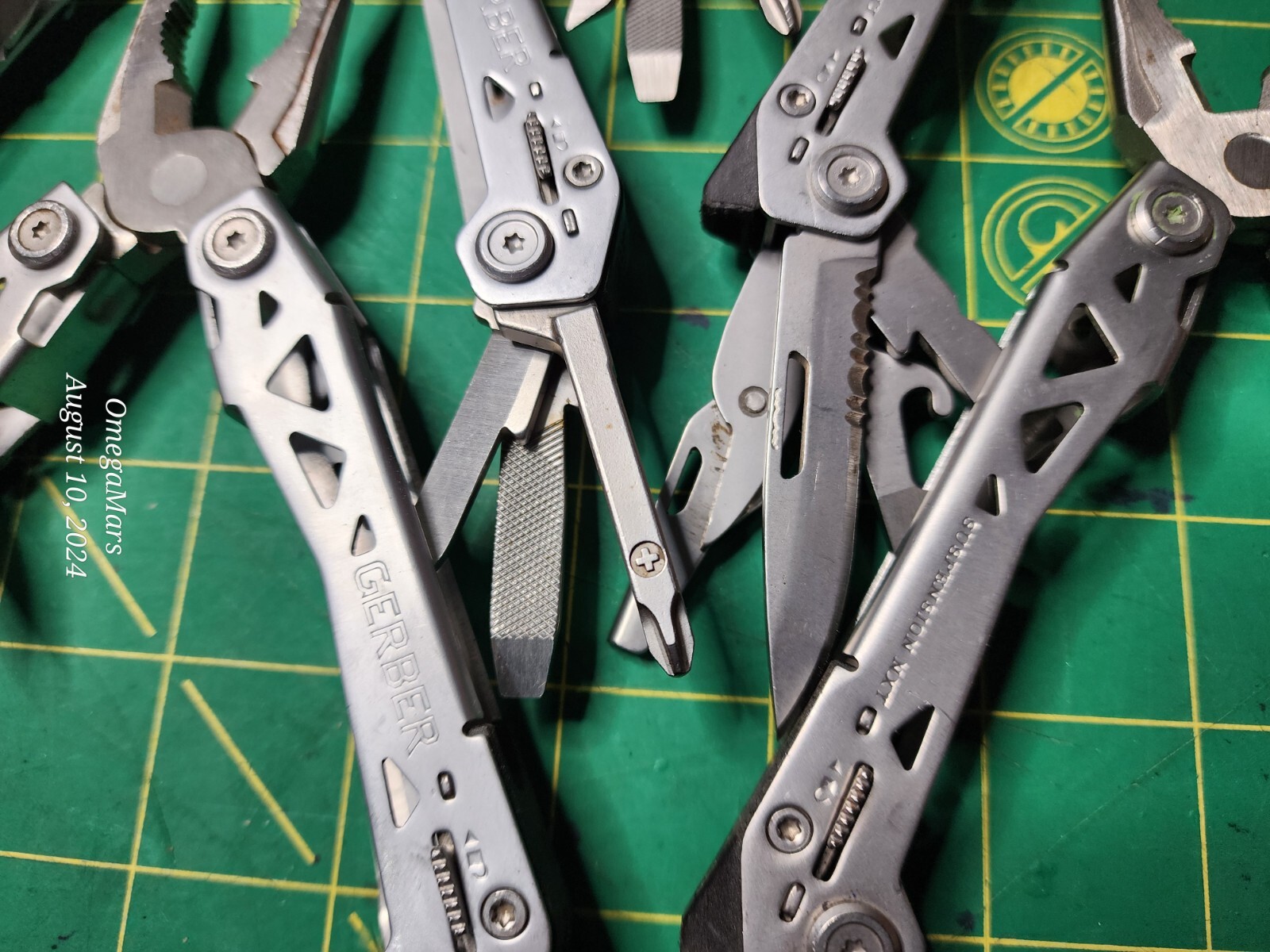 Gerber Suspension NXT x3(THREE) at random bundle per order multi tool