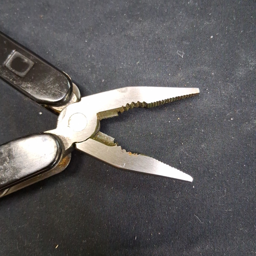 Black Handle Stainless Steel Folding MultiTool