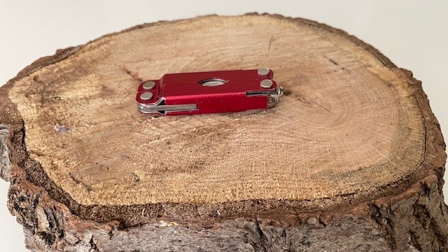 Leatherman Micra RED Anodized Handled Stainless Steel Multi Tool Scissors ,Knife