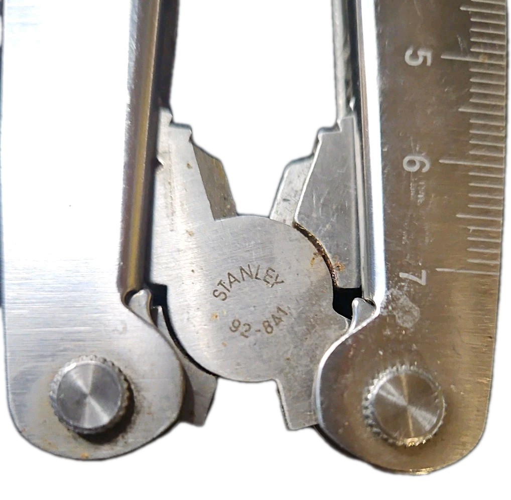 Stanley Max Edge #92-841 Stainless Multitool