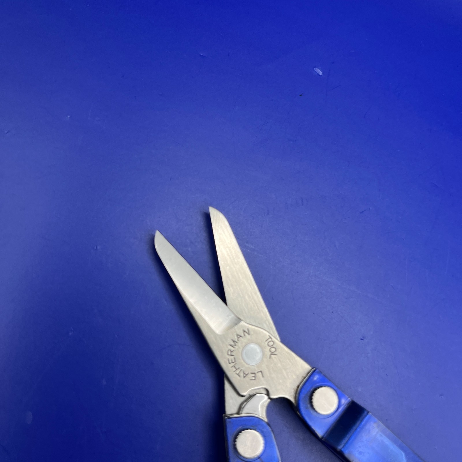 Leatherman Micra Multi-Tool Knife, Scissors- Blue Translucent