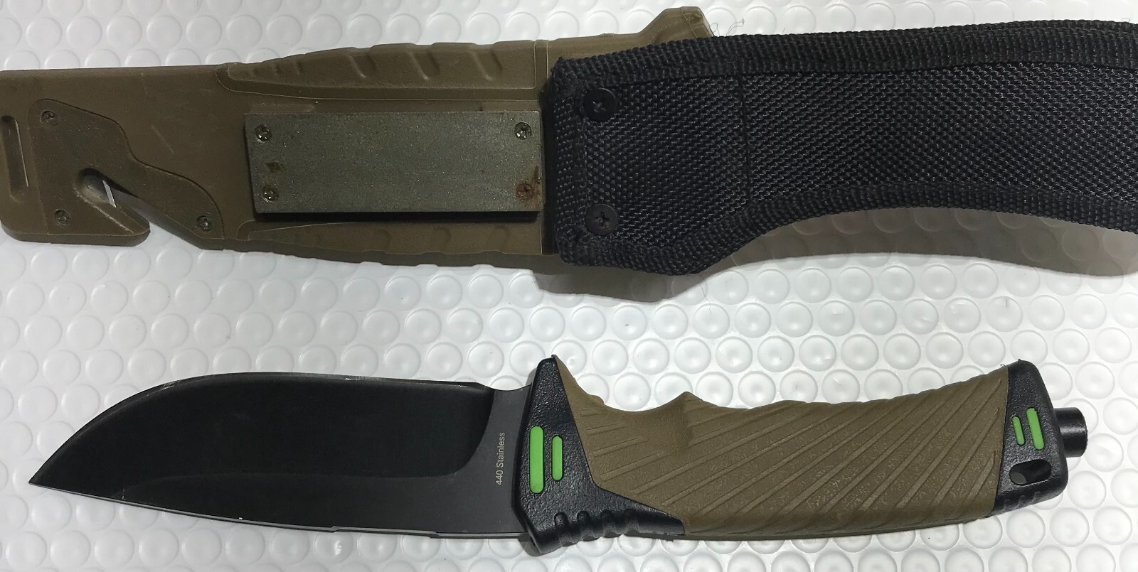 StatGear Surviv-All Hunting Knife – Sheath, Firestarter, Cord Cutter & Sharpener