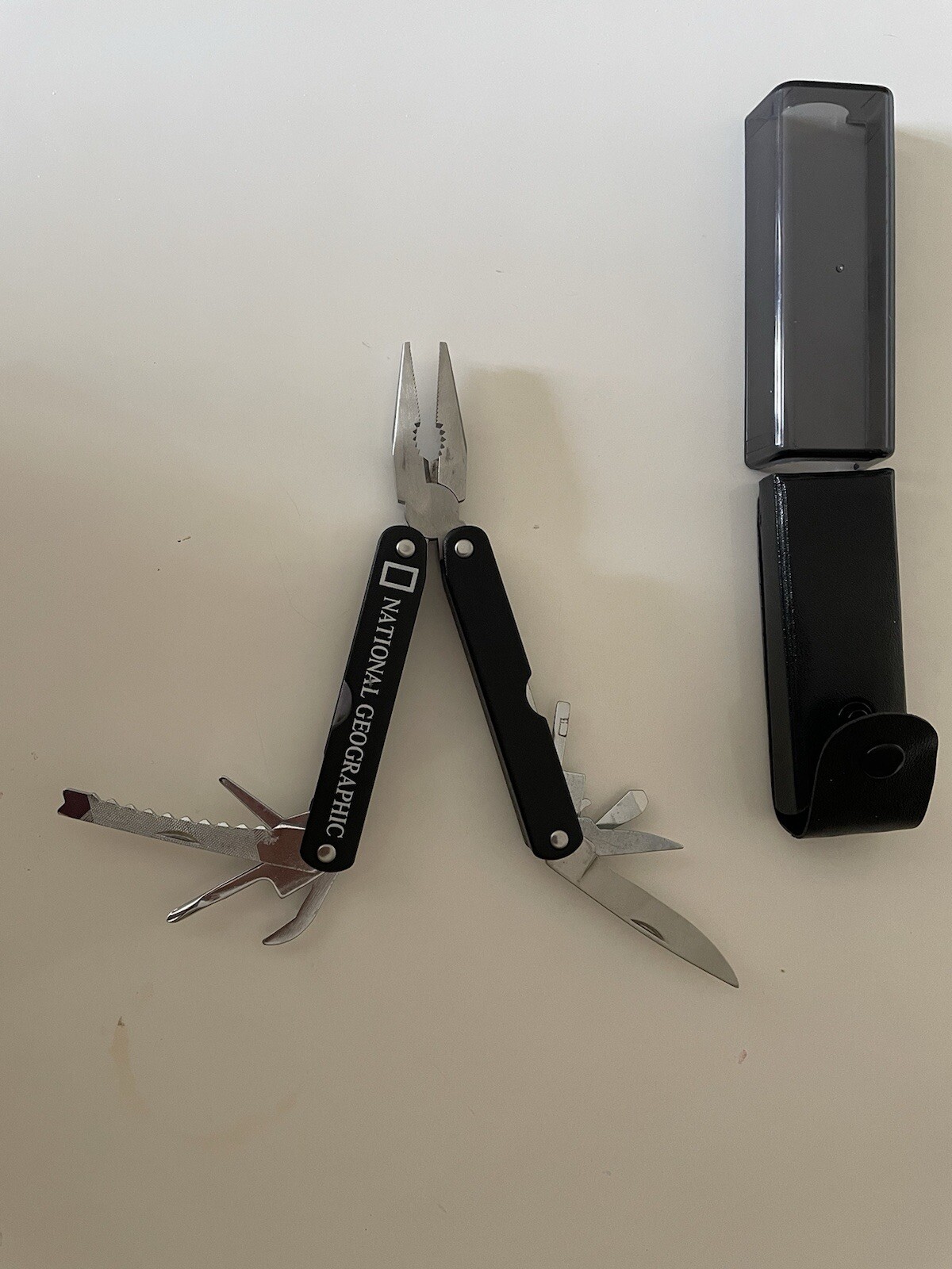 National Geographic Multi Tool Blunt Nose Pliers Knife Measure Screwdriver