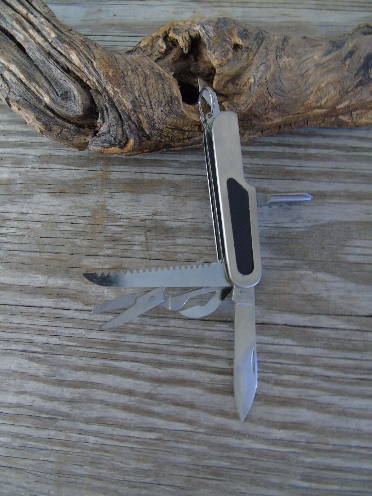 Folding Pocket Knife Portable 10 Function Camping Outdoor Key Ring Nonslip Grip