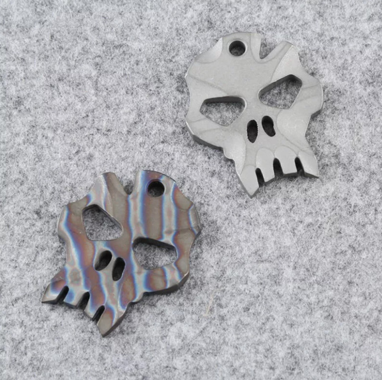 Titanium Alloy Skull EDC Lanyard Pendant Bead Keychain Fashion Necklace Sinker