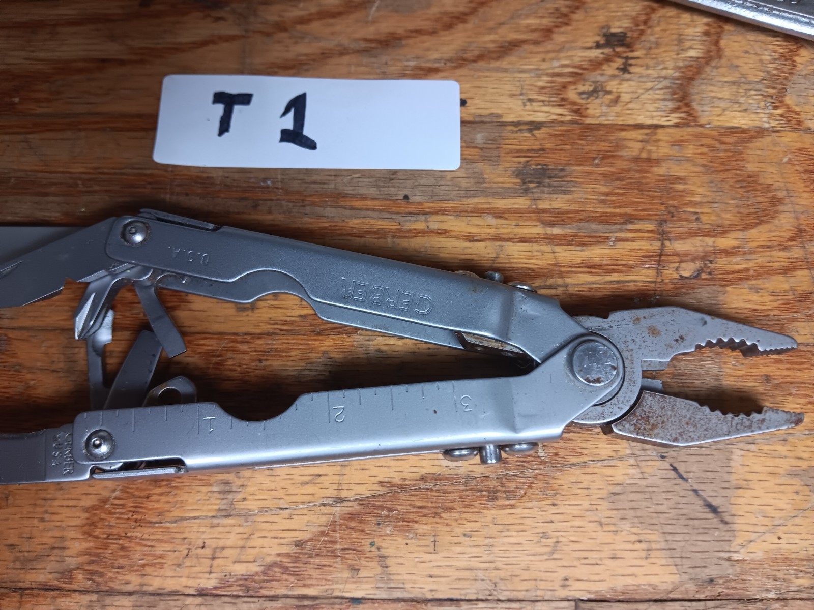 GERBER MULTI PLIER 600 DET STAINLESS MULTI FUNCTION TOOL US