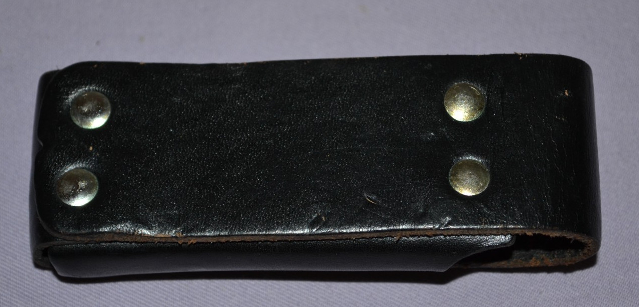 Genuine Leatherman Multi-Tool Black Leather Belt Sheath/Case Only — Good
