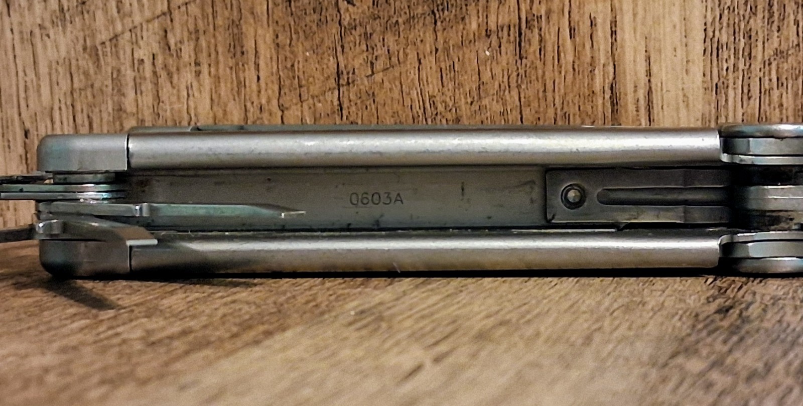 Leatherman Wave (Pat. Pending) Multi Tool + Original Leather Case Good Condition