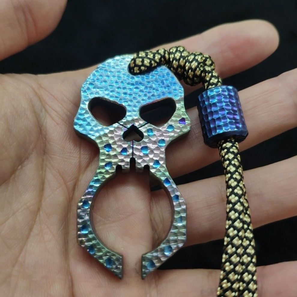 Titanium Alloy EDC Multi Tool Emergency Window Breaker Skull Pendant Necklace