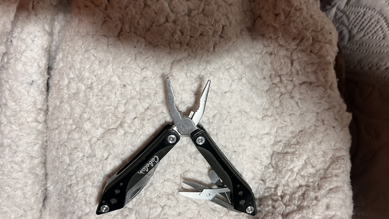 1 Leatherman Cabela’s BLAST Multi Tool Fishing Camping EXCELLENT LOT 806