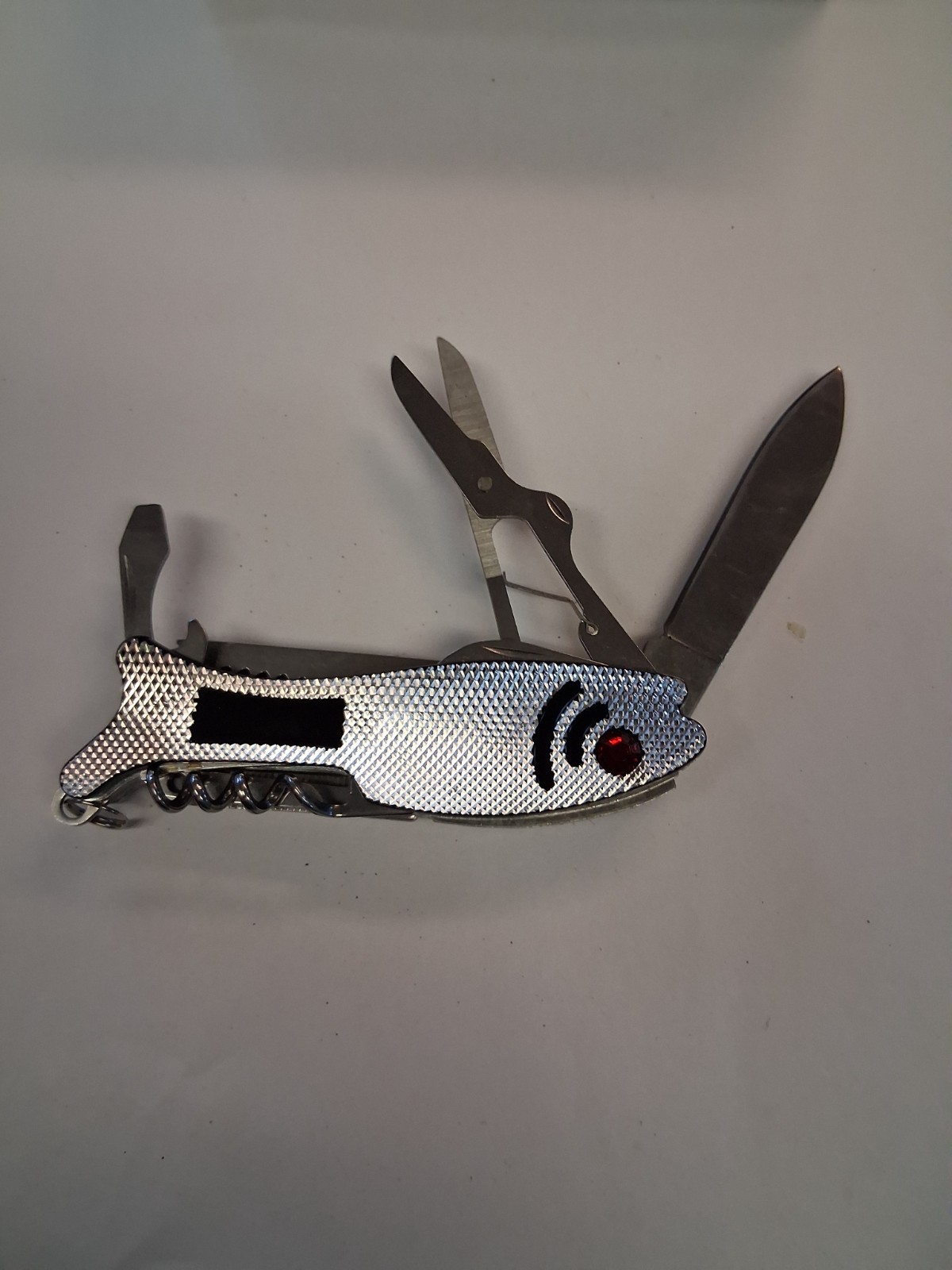 Mad Man Fisherman’s Friend Multi Tool Opened Box