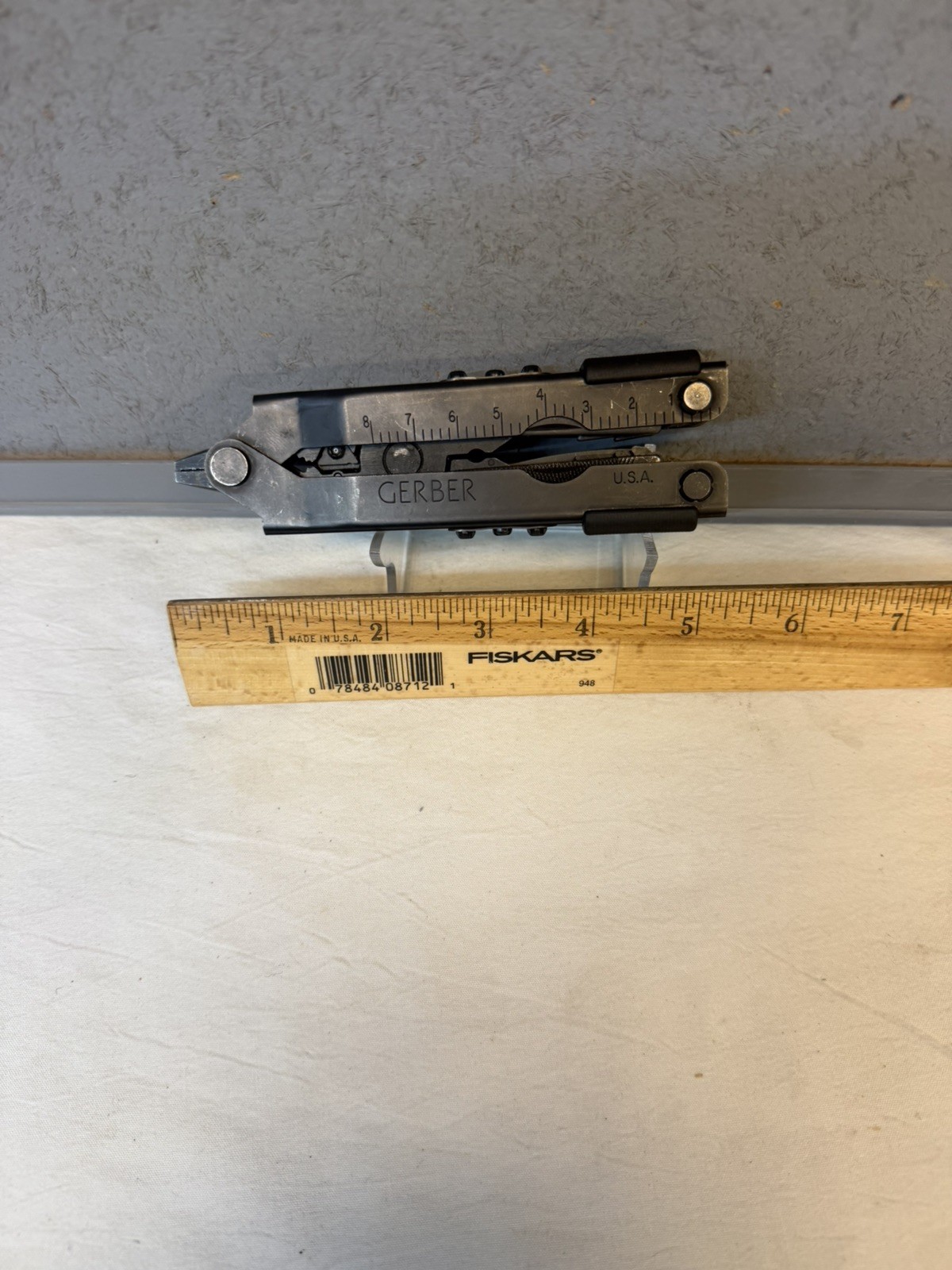 Gerber Multi-Tool / Black Oxide / Knife, File, Pliers, Bottle Opener, More / USA
